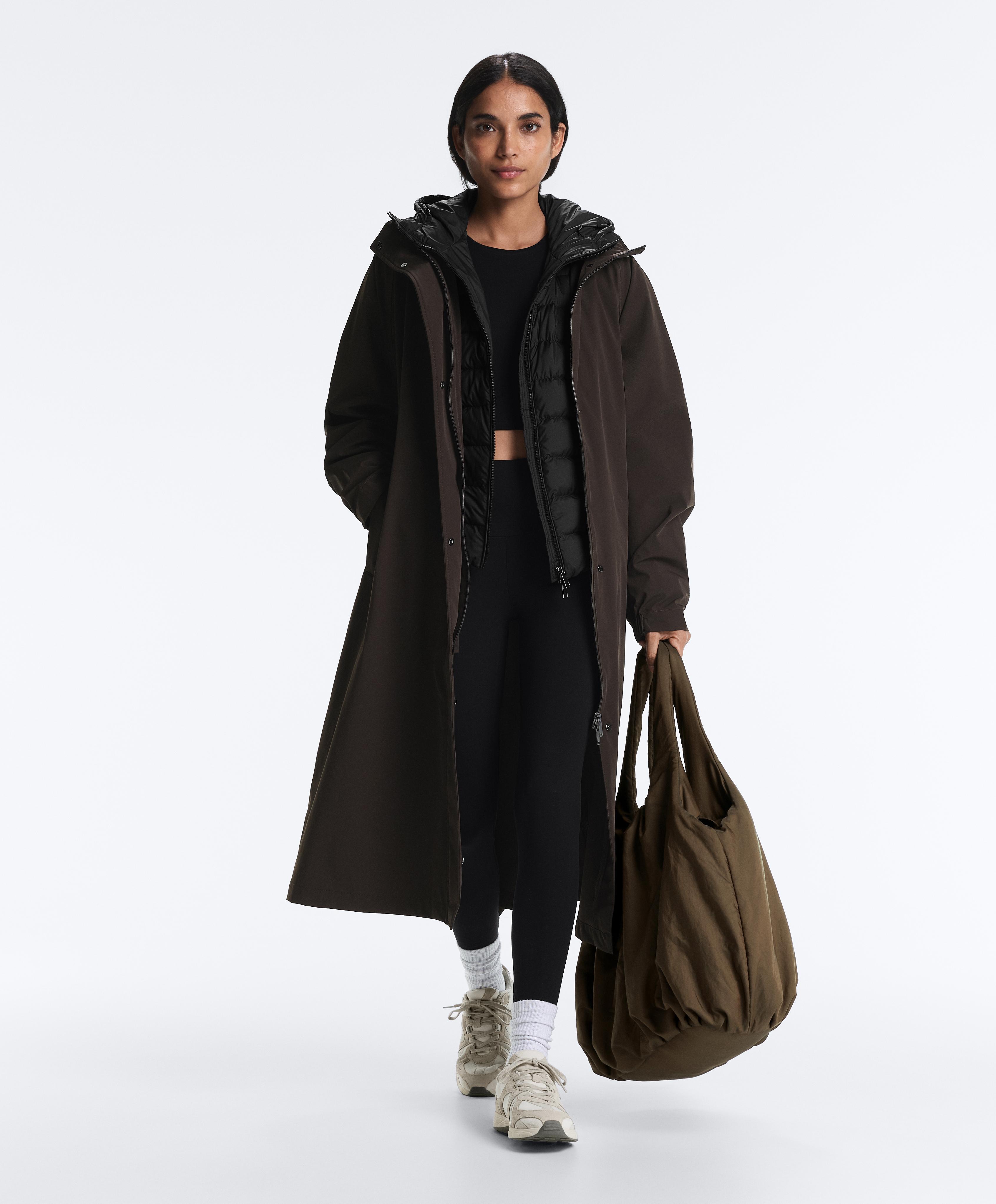 Packable 100% down short puffer jacket — BLACK