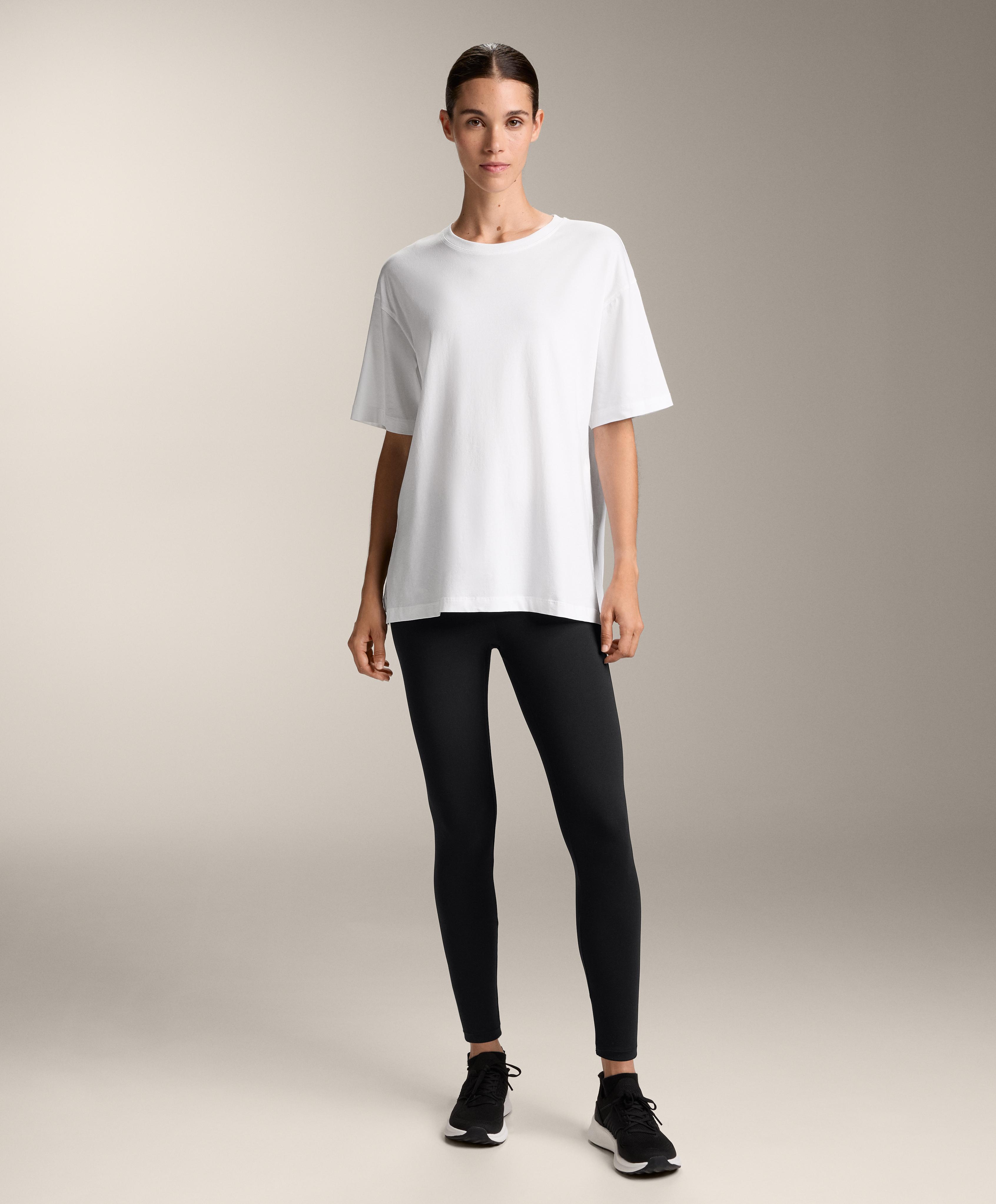 Short sleeve cotton blend T-shirt