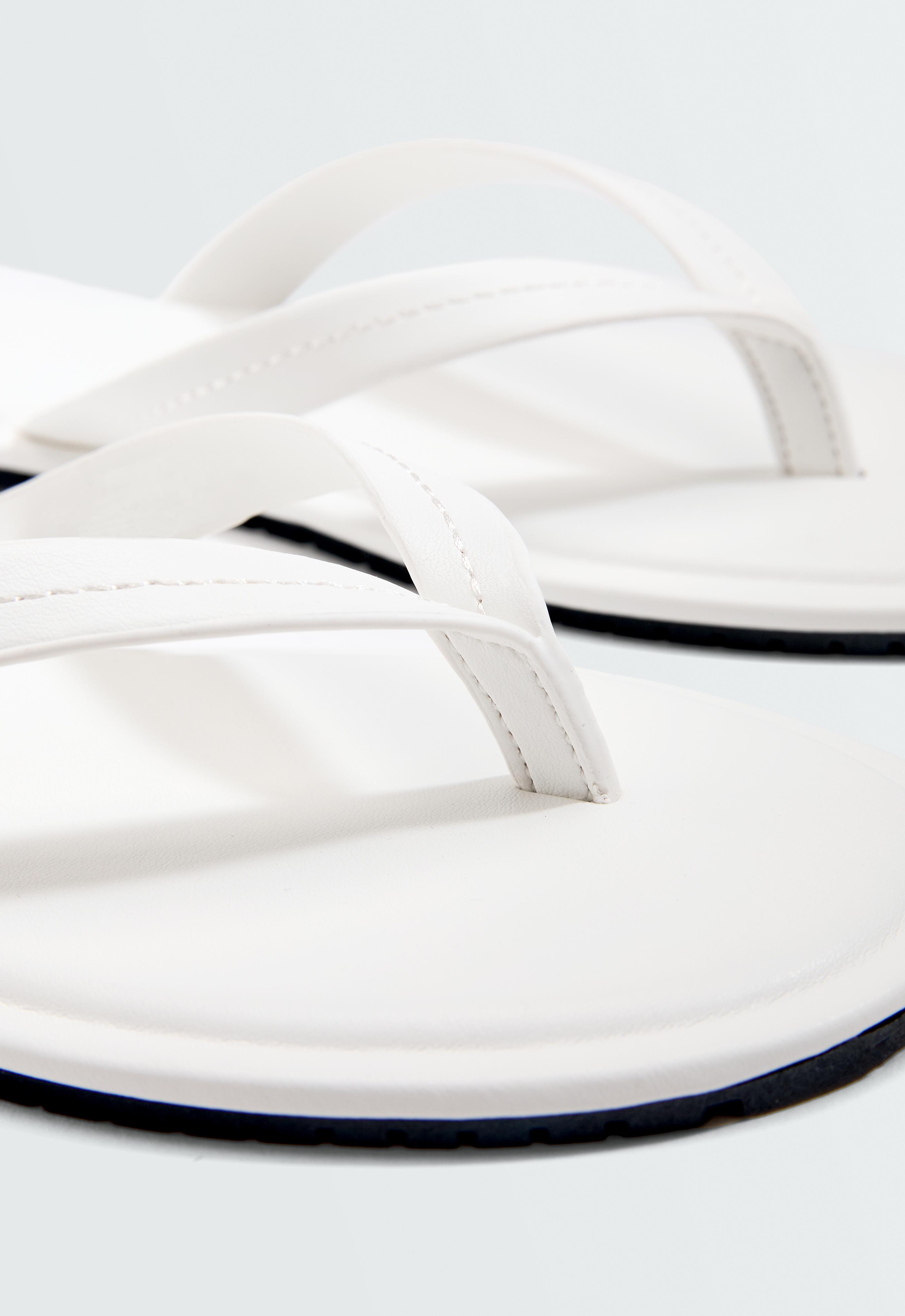 Minimalist flat sandals — WHITE