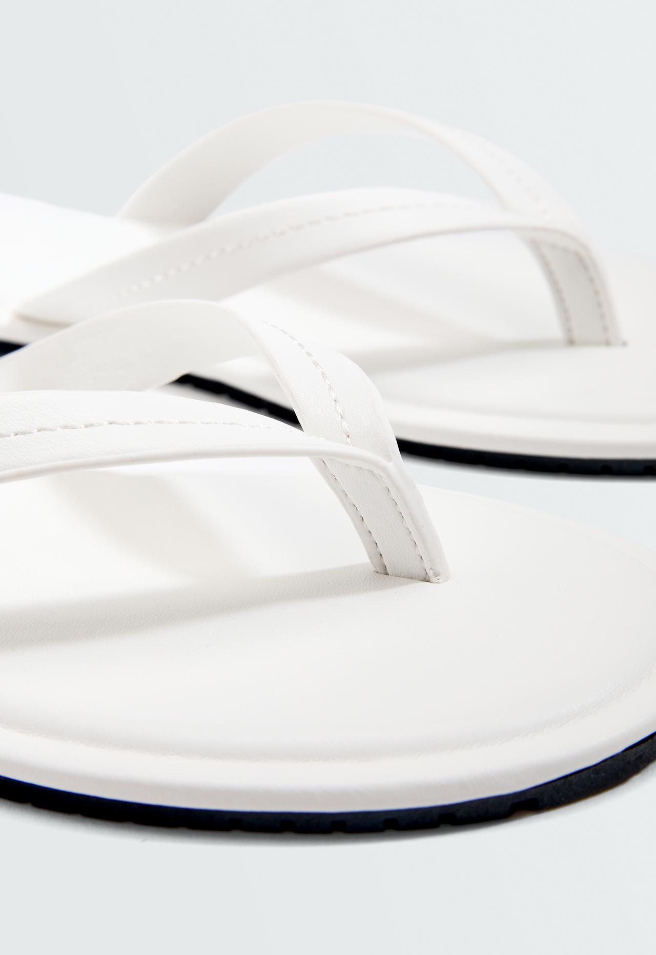 Minimalist flat sandals — WHITE