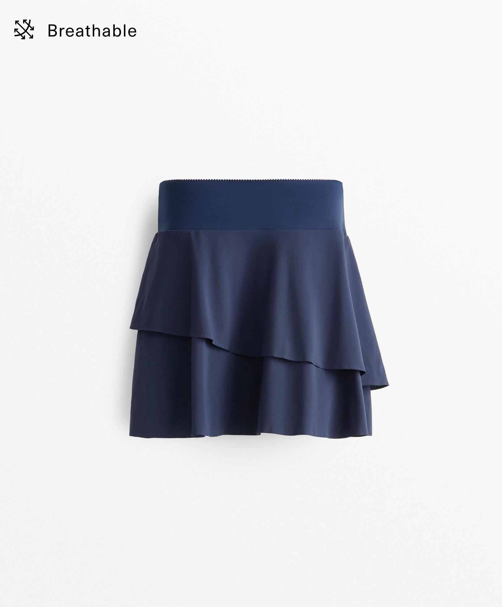 Short ruffled skirt