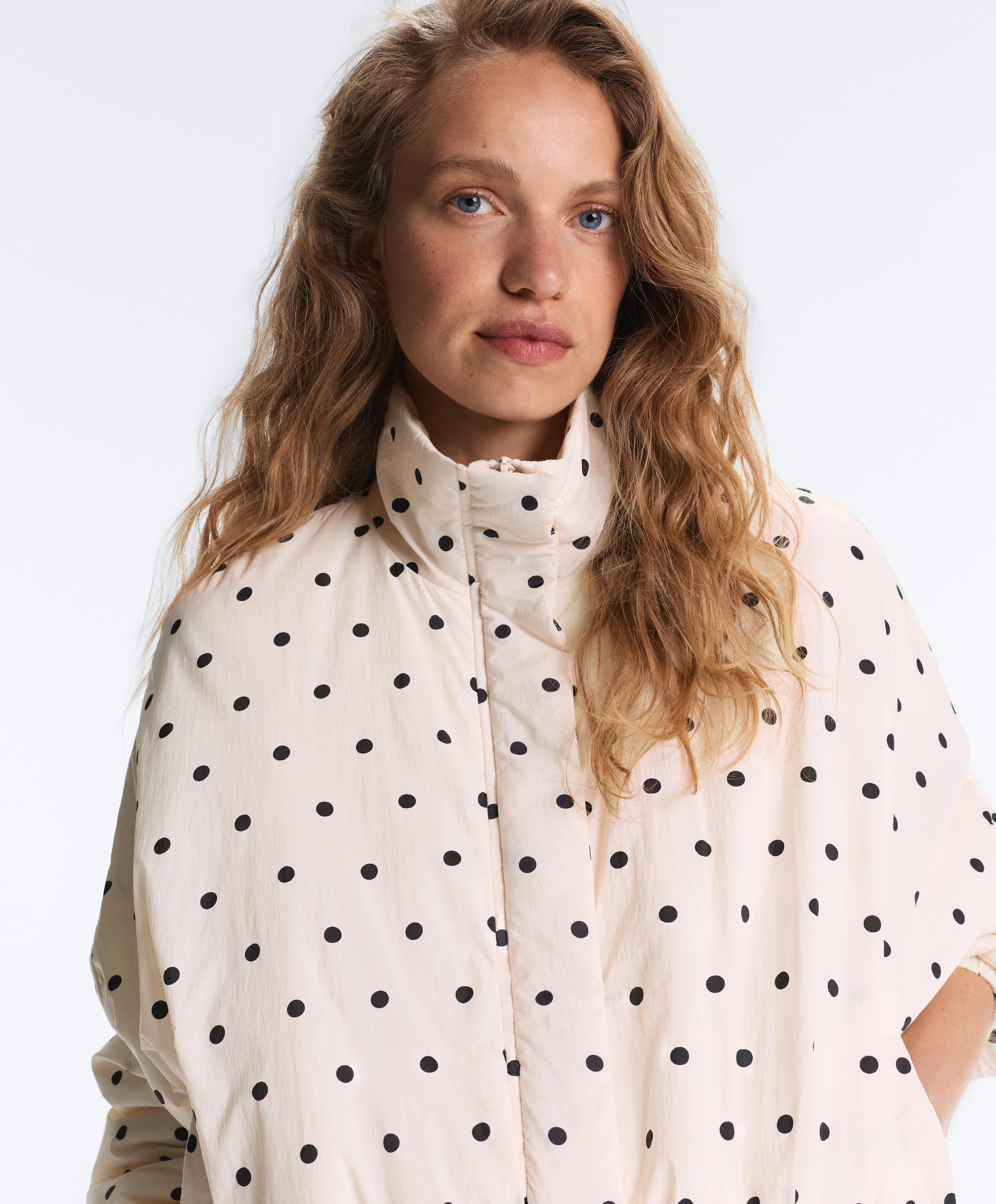 Water-repellent FELLEX® AEROGEL polka dot padded jacket — PALE ECRU