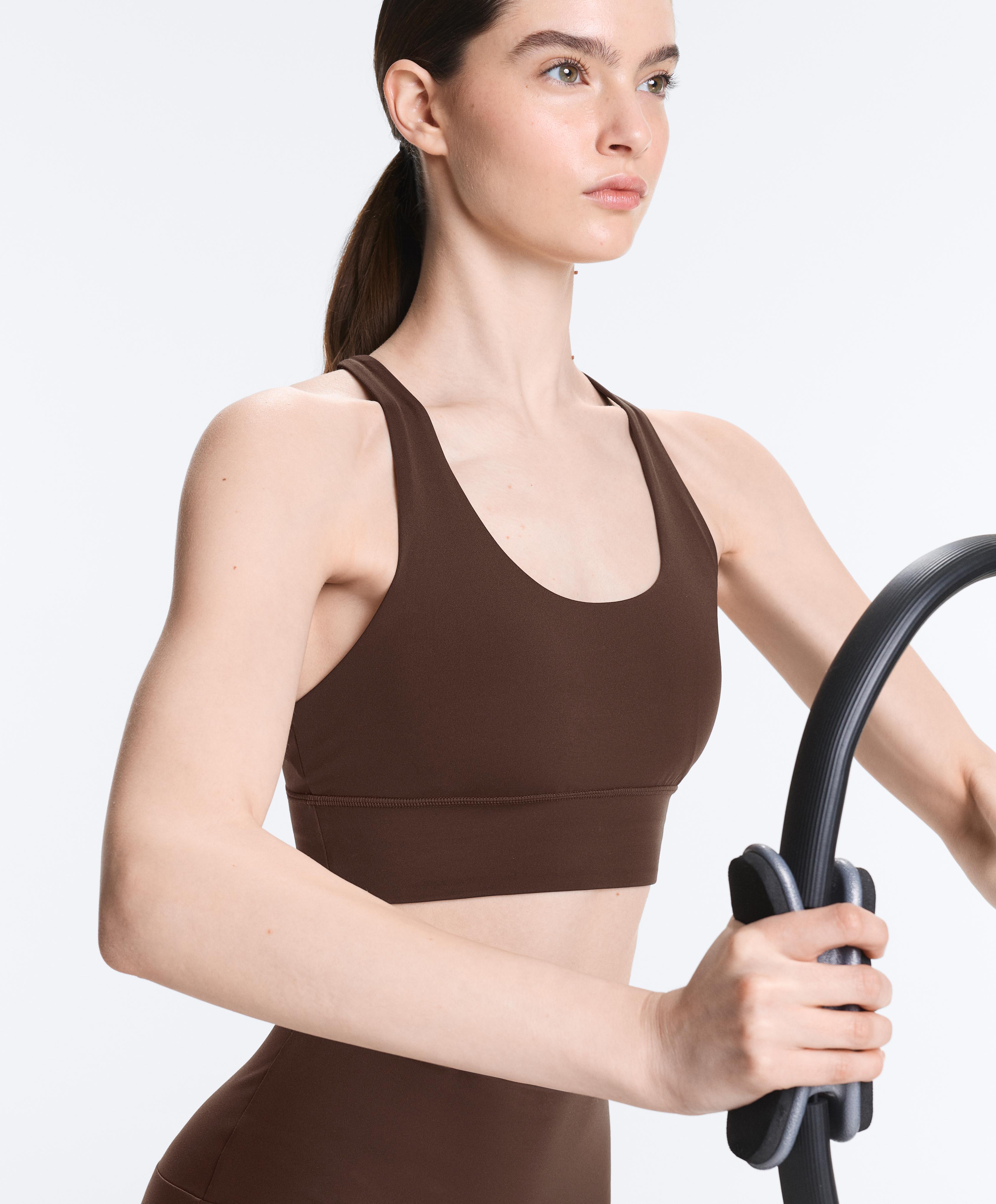 Спортивный бюстгальтер Comfortlux со средней степенью поддержки Спортивный бюстгальтер Comfortlux со средней степенью поддержки