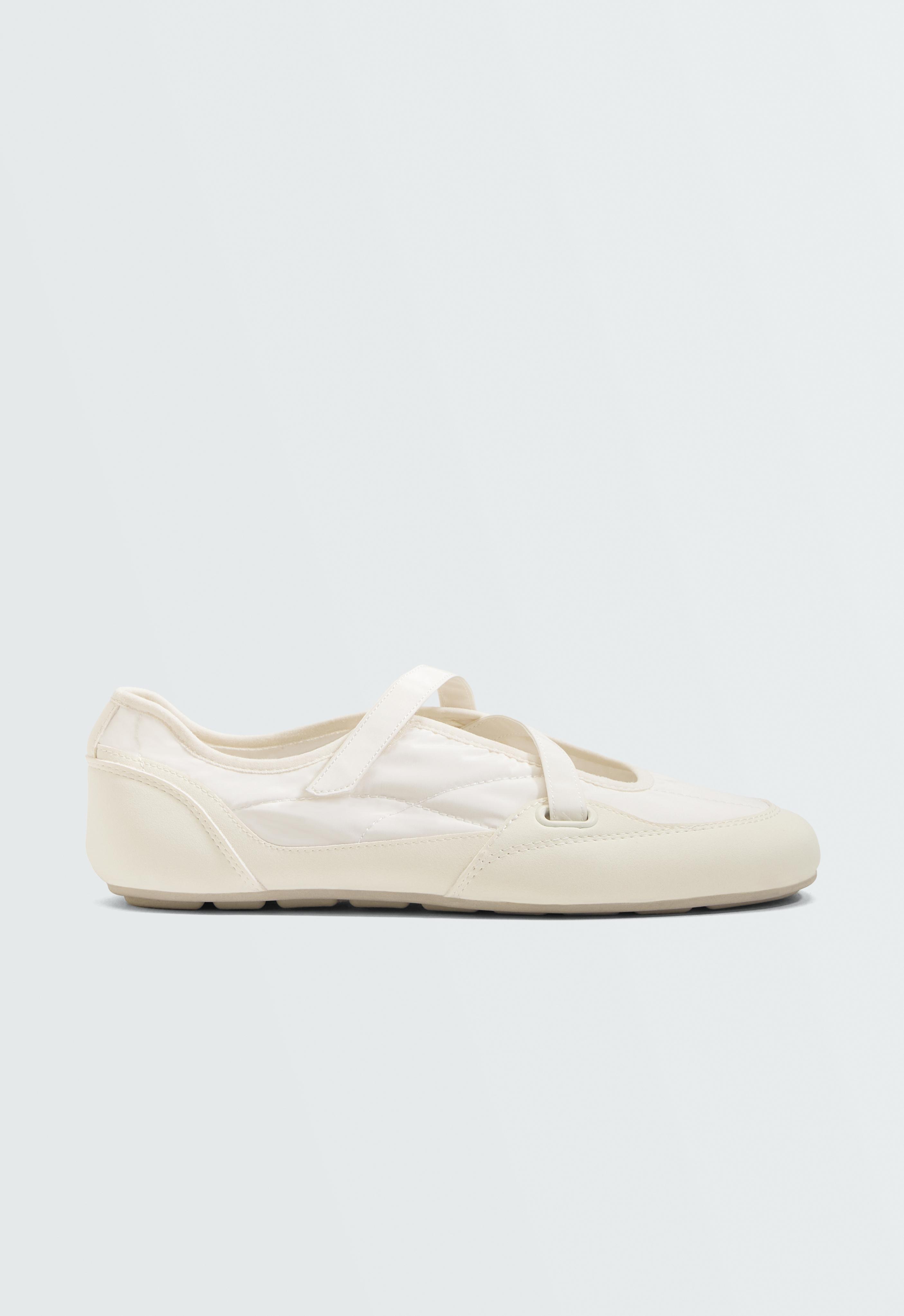 Nylon sport ballet flat
