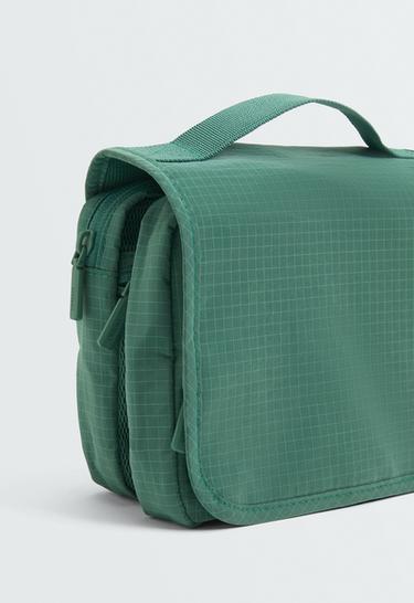 Hanging wash bag — GREEN 7