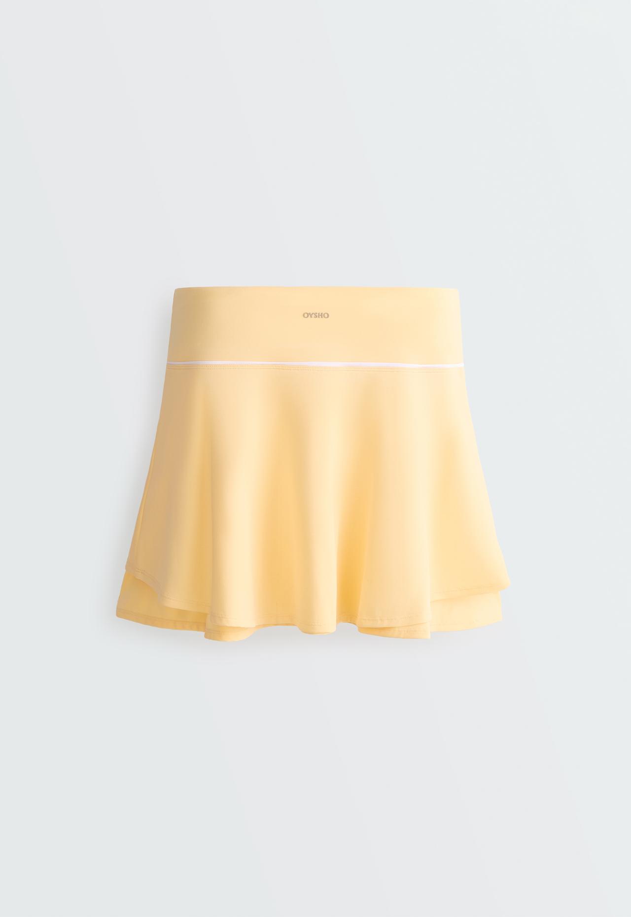 Double layer high rise short skirt — PALE YELLOW