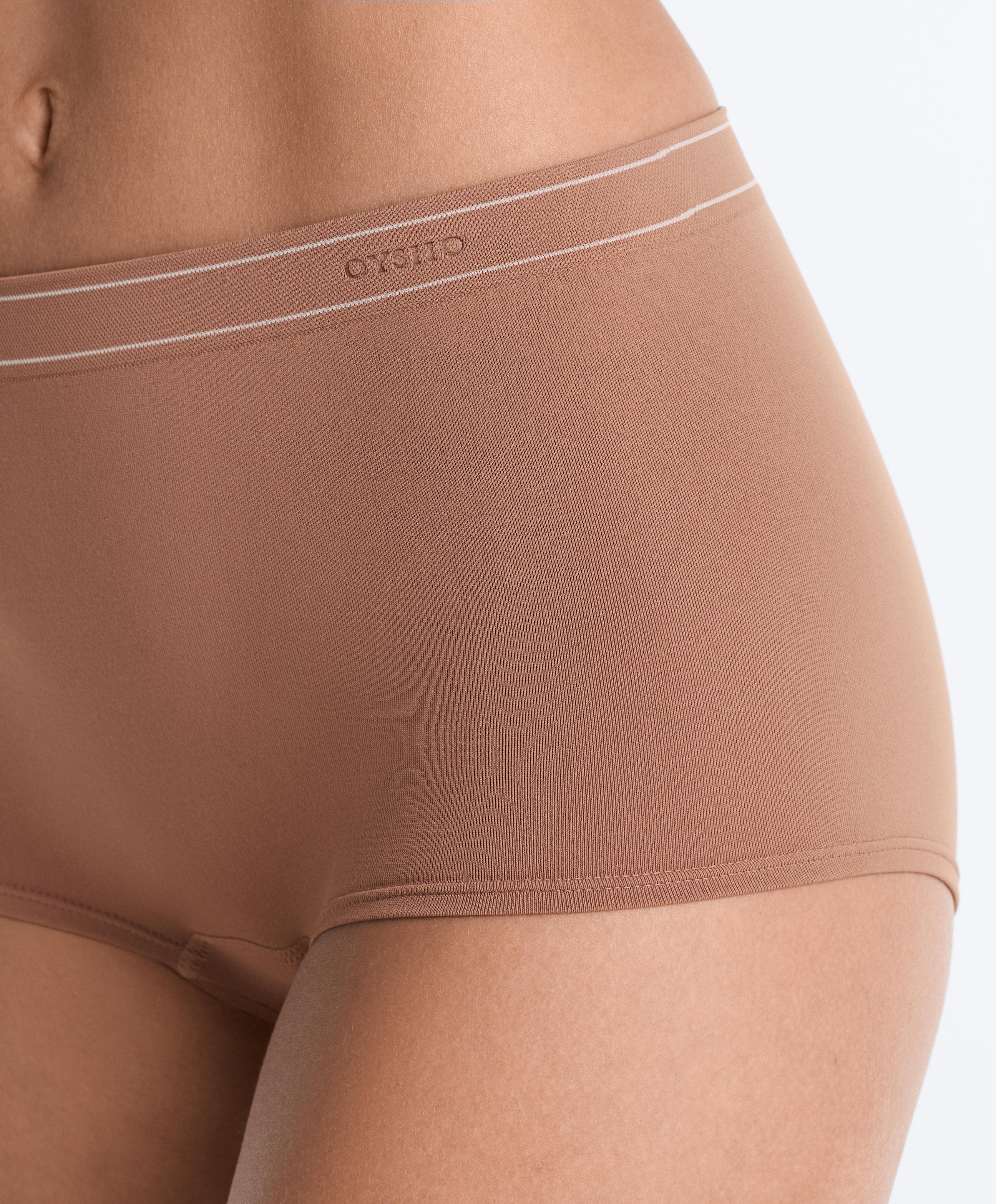 2 seamless soft-touch logo contrast shortie briefs 2 seamless soft-touch logo contrast shortie briefs