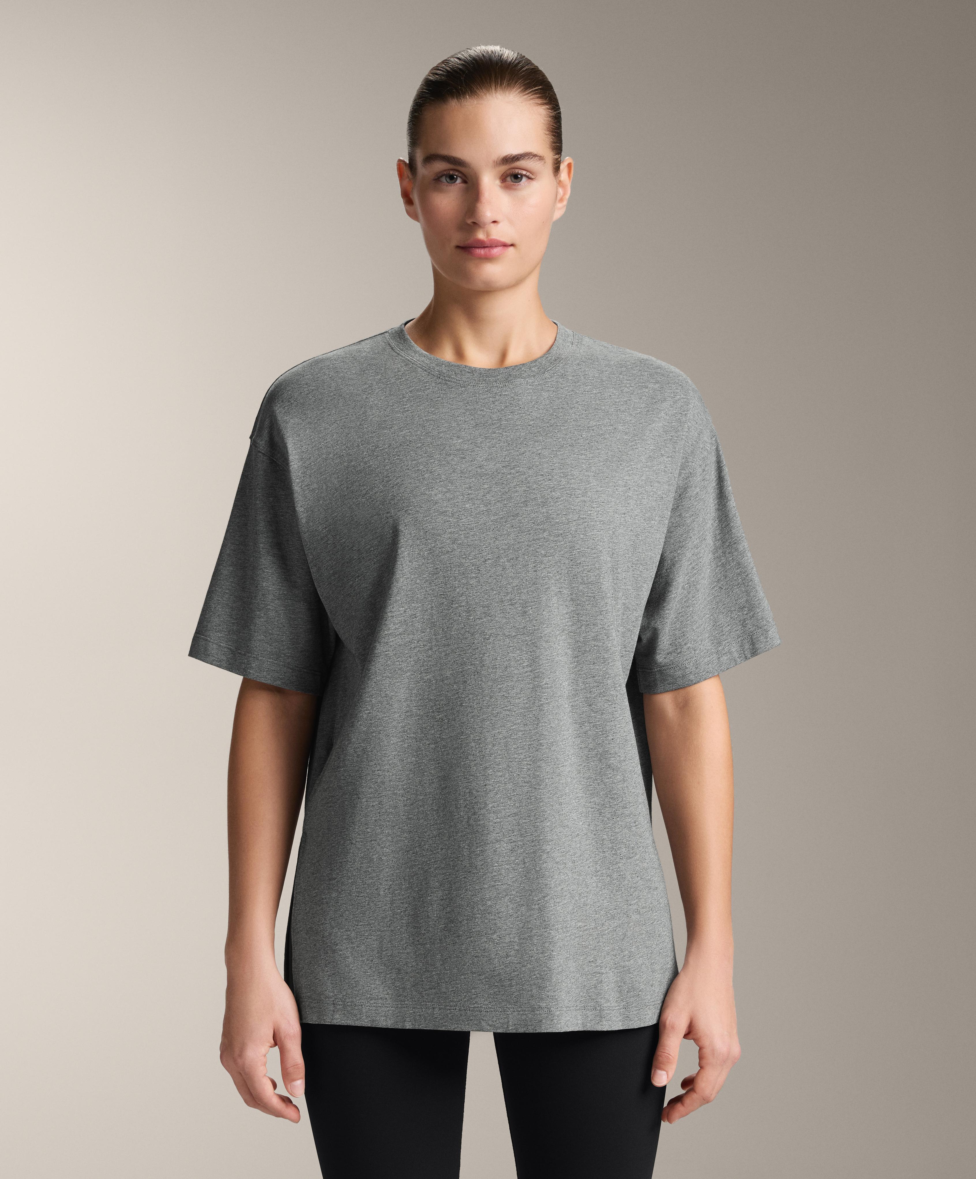 Short sleeve cotton blend T-shirt