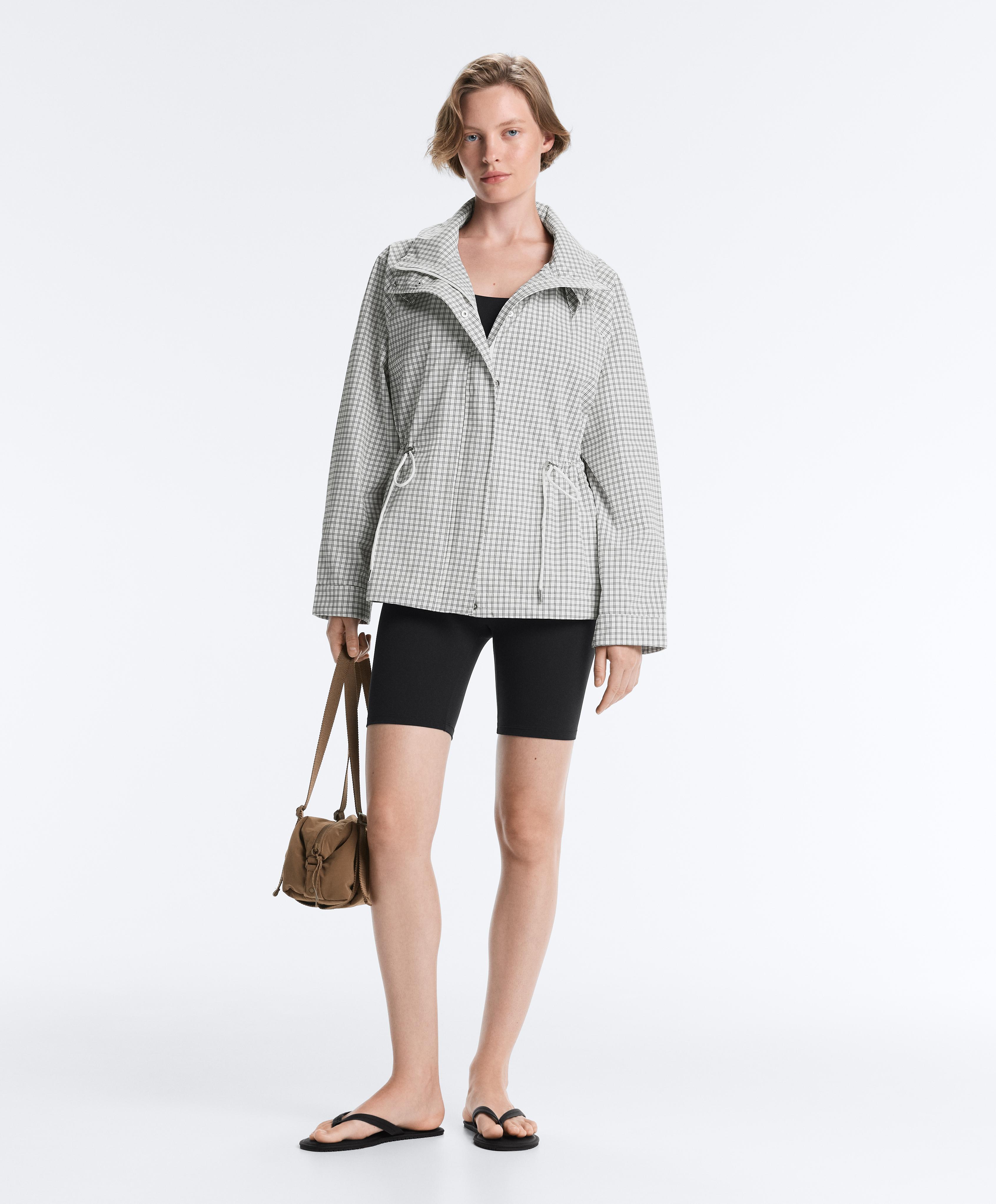 Extra lightweight 10k waterproof jacket — PALE ECRU