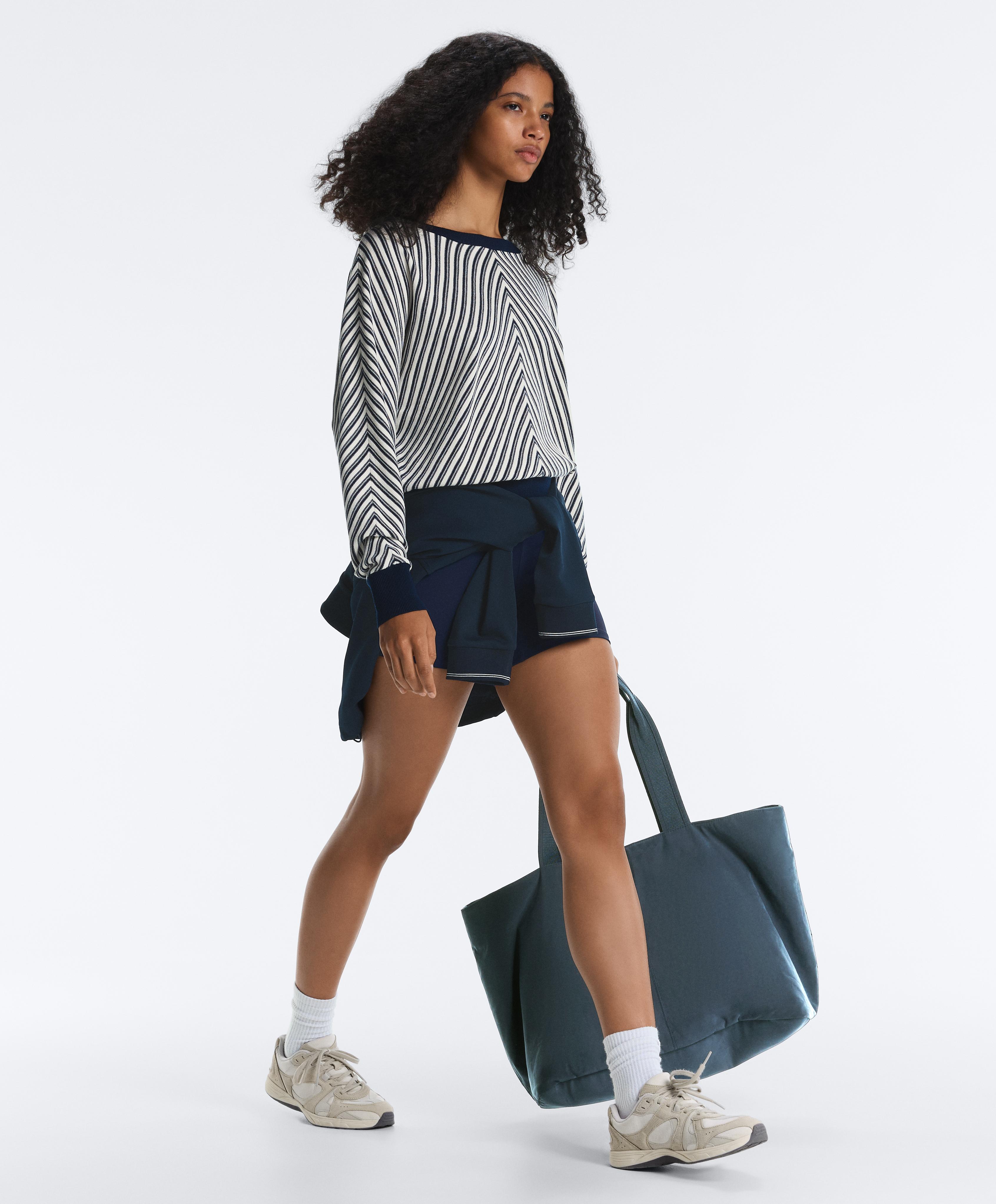 Diagonal stripe knit jumper — NAVY BLUE
