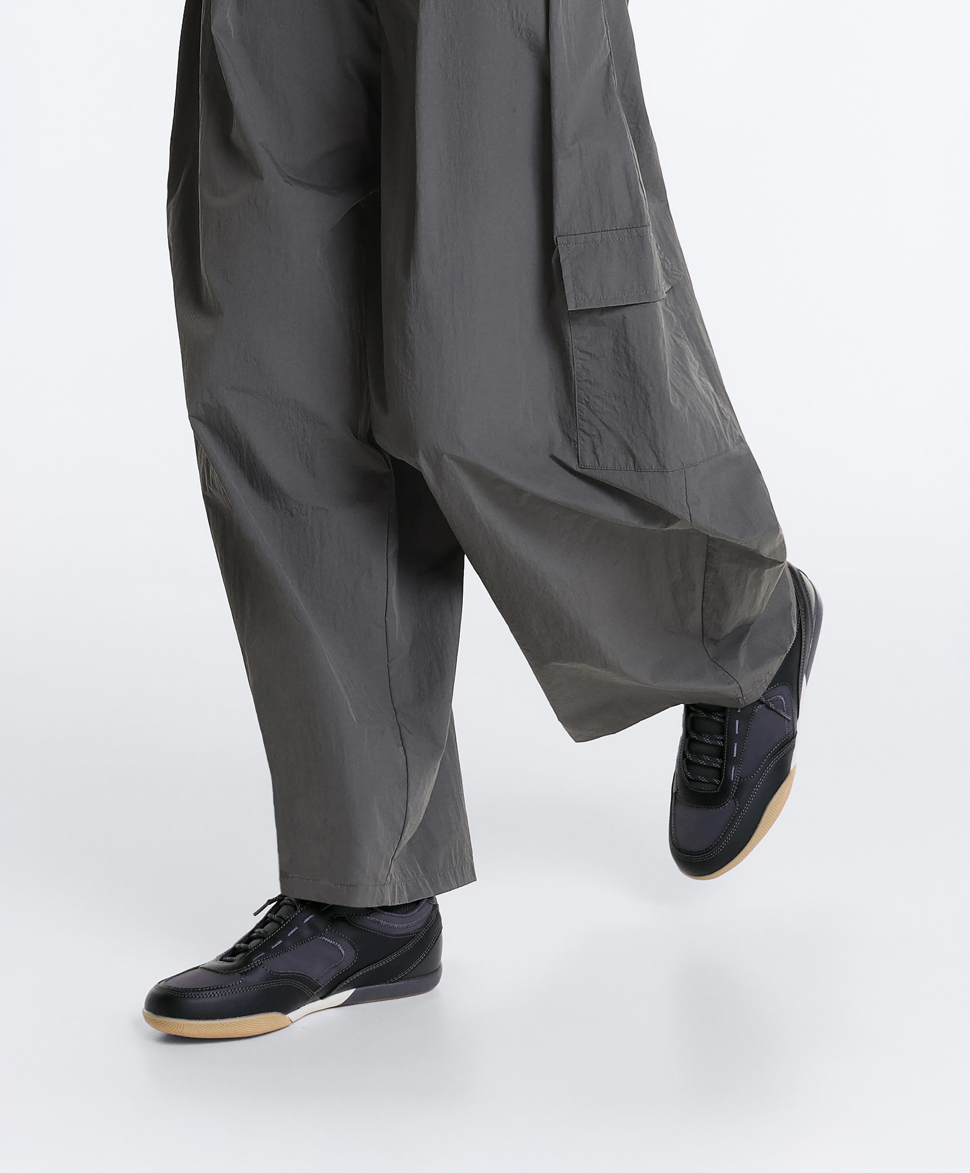 Sock-style trainers — BLACK