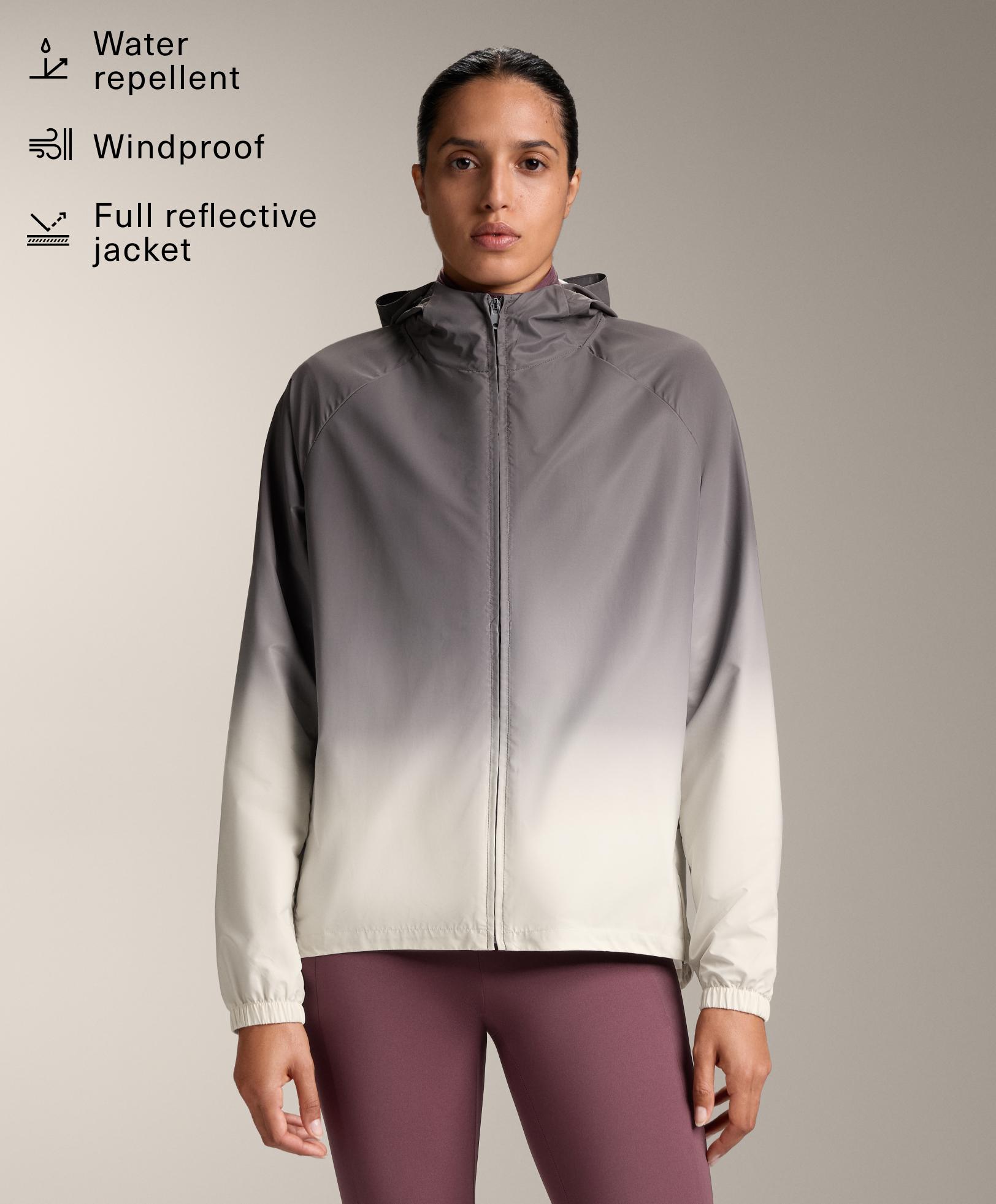 Lightweight reflective water-repellent jacket Lightweight reflective water-repellent jacket