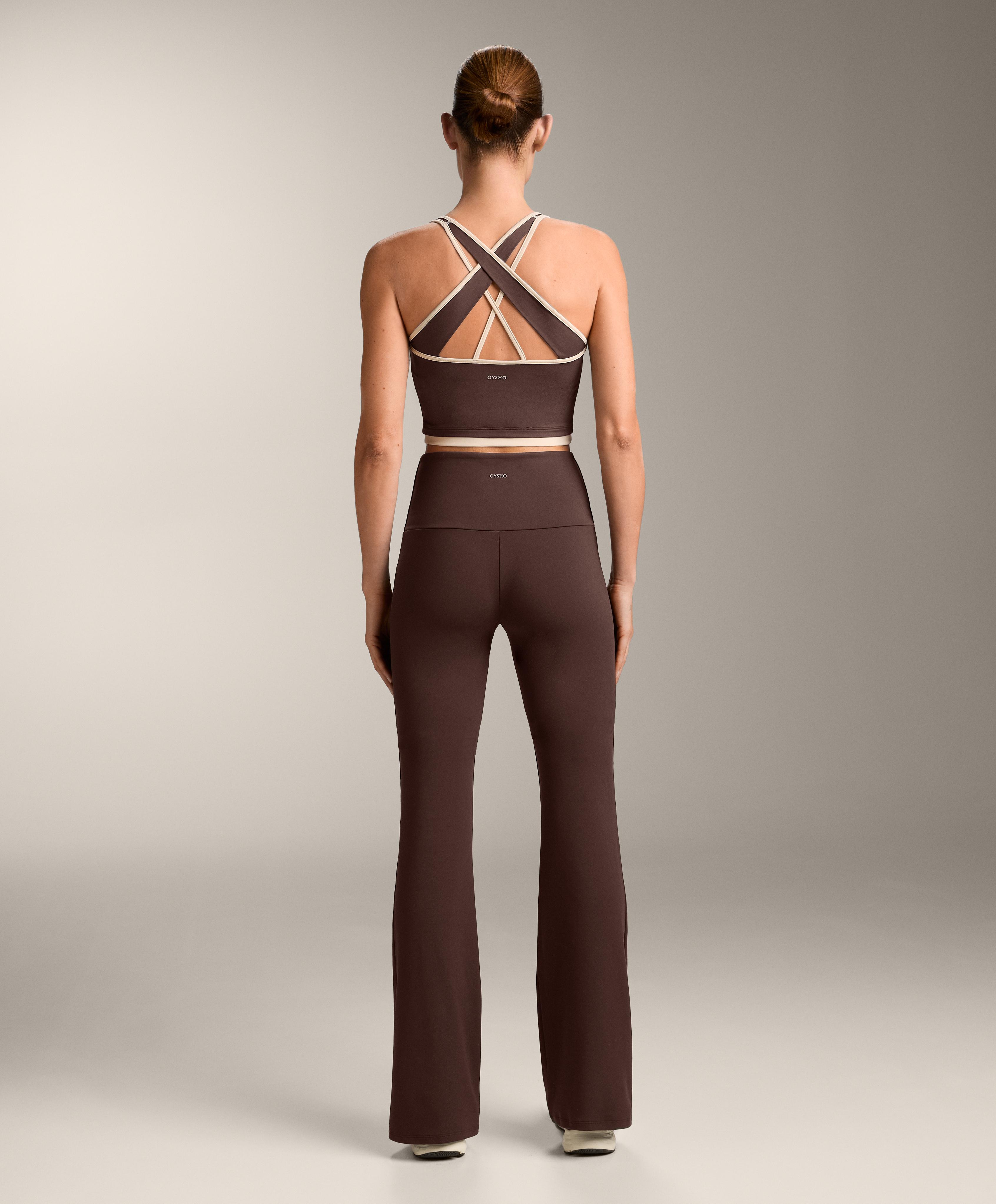 Total look Comfortlux flare brun