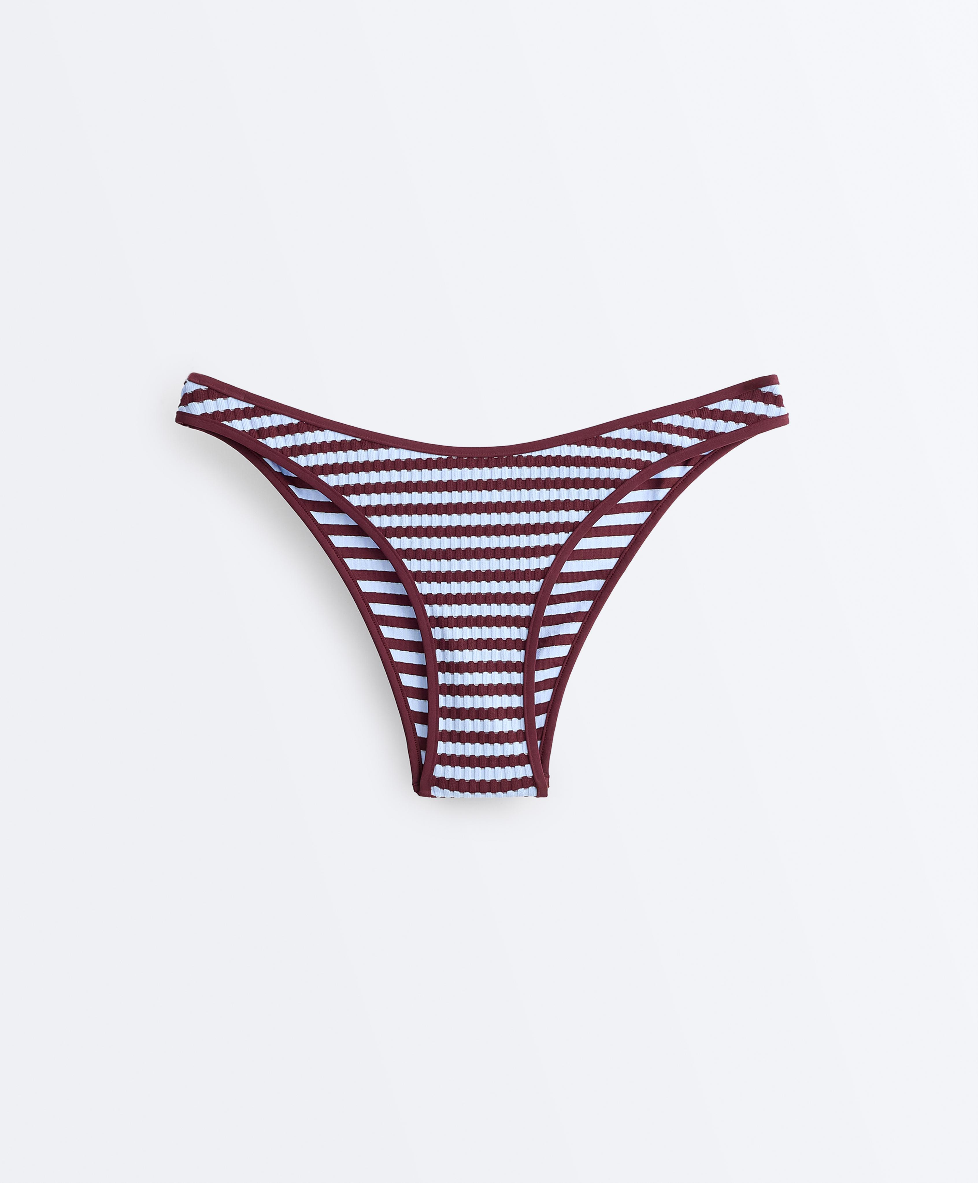 Textured stripe U-cut medium-coverage bikini briefs — CHERRY