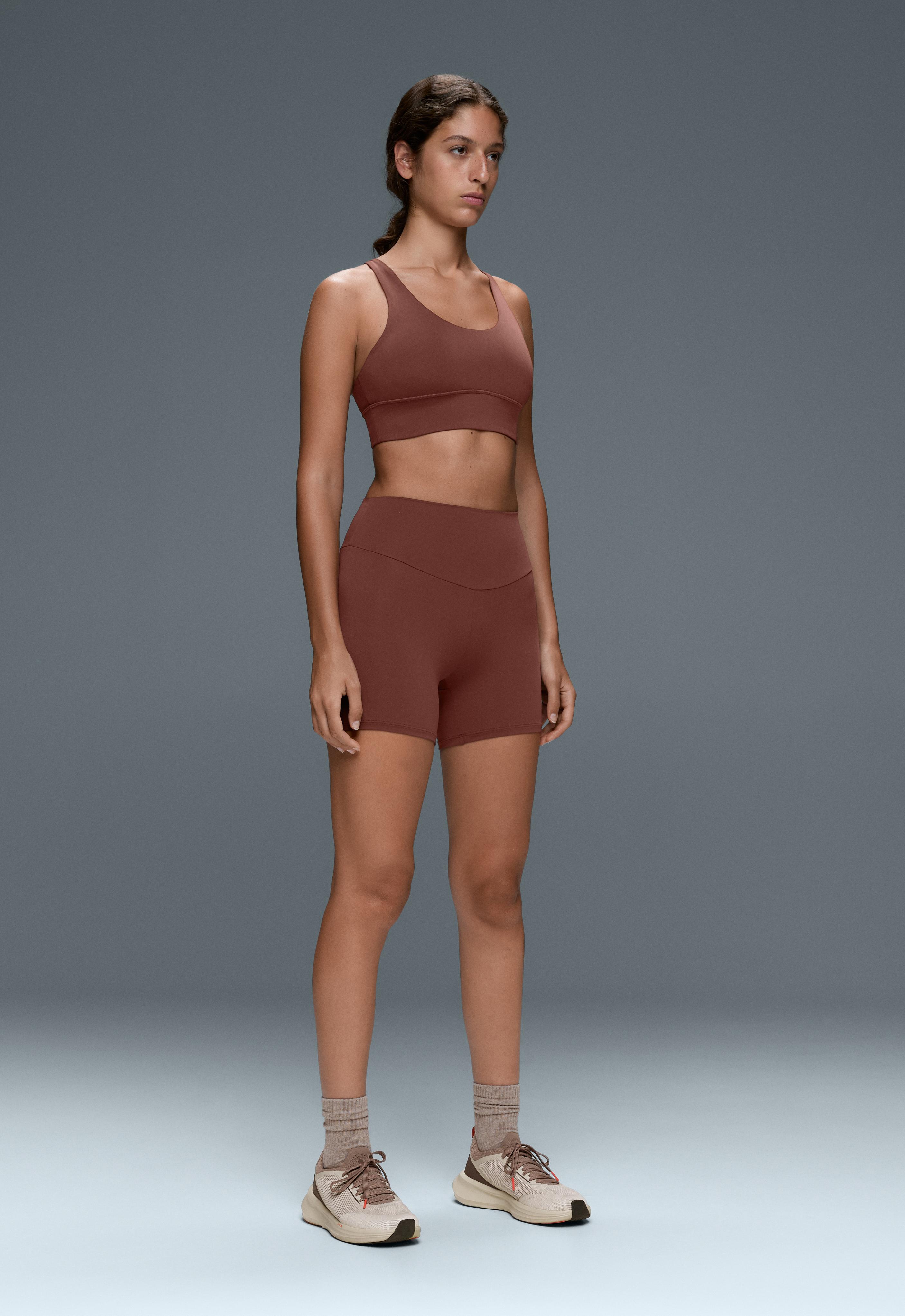 Comfortlux high-waisted 10cm hot pants — TERRACOTTA