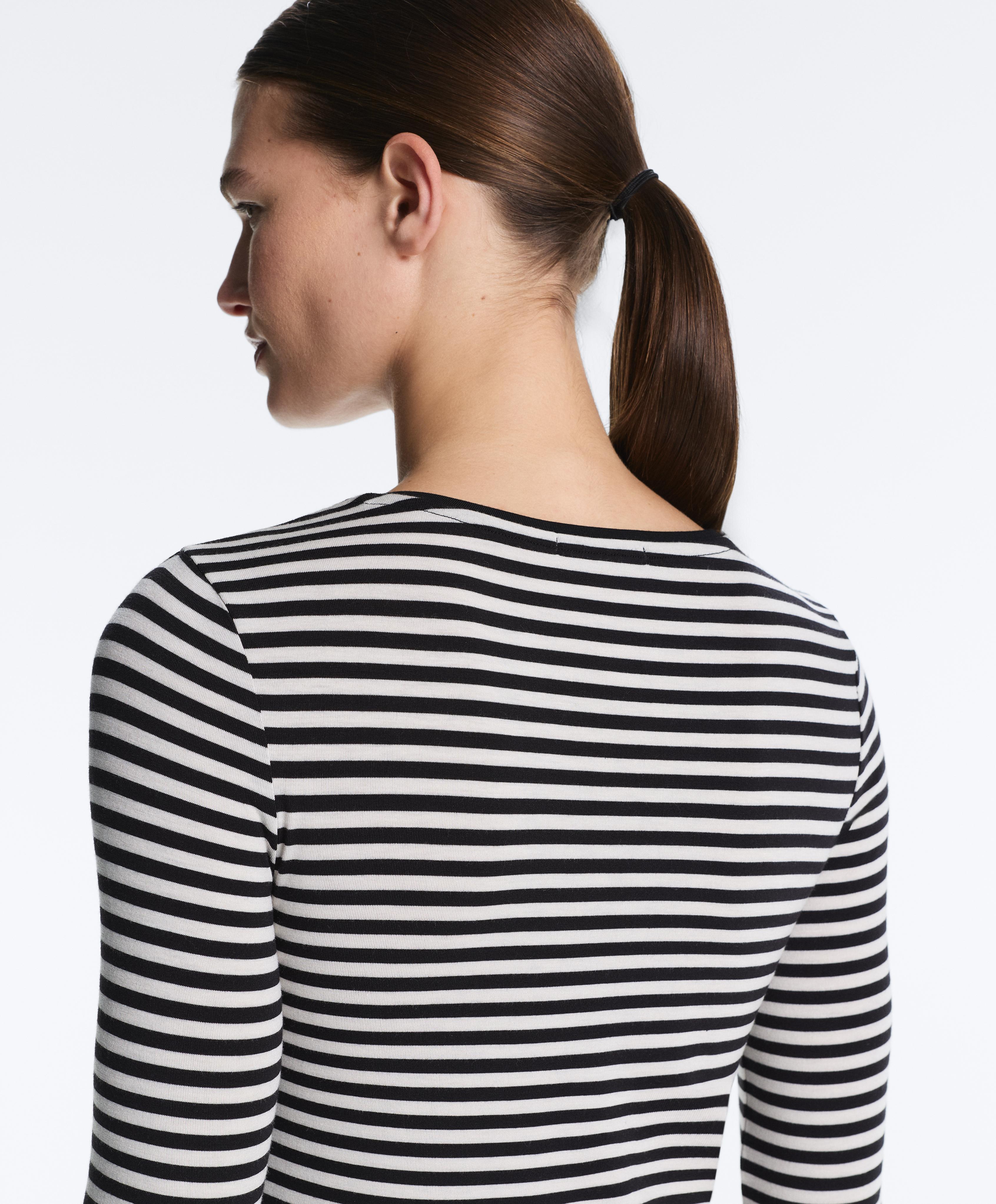 Fitted striped long sleeve T-shirt — BLACK