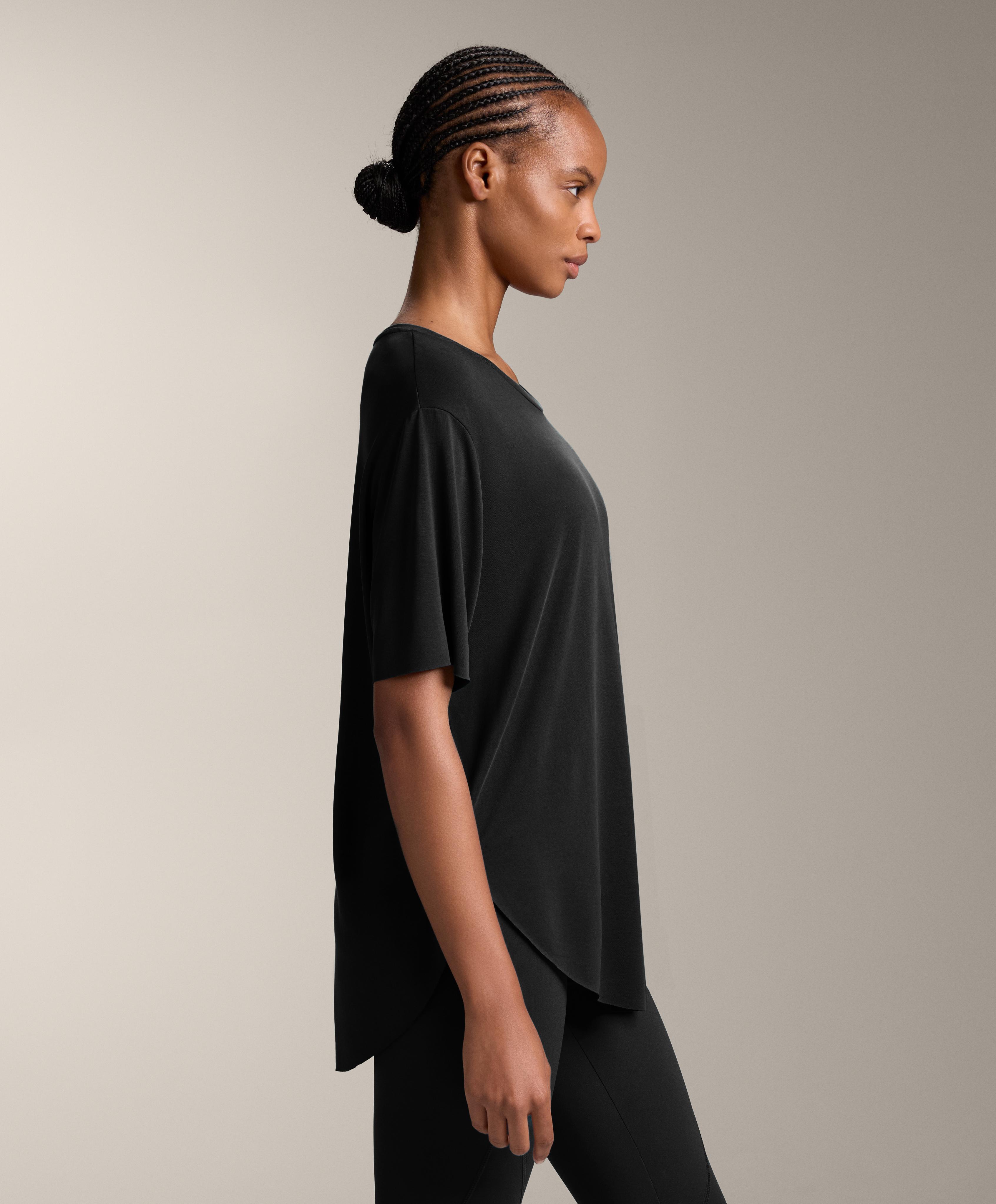 Marškinėliai iš modalo mišinio trumpomis rankovėmis Marškinėliai iš modalo mišinio trumpomis rankovėmis