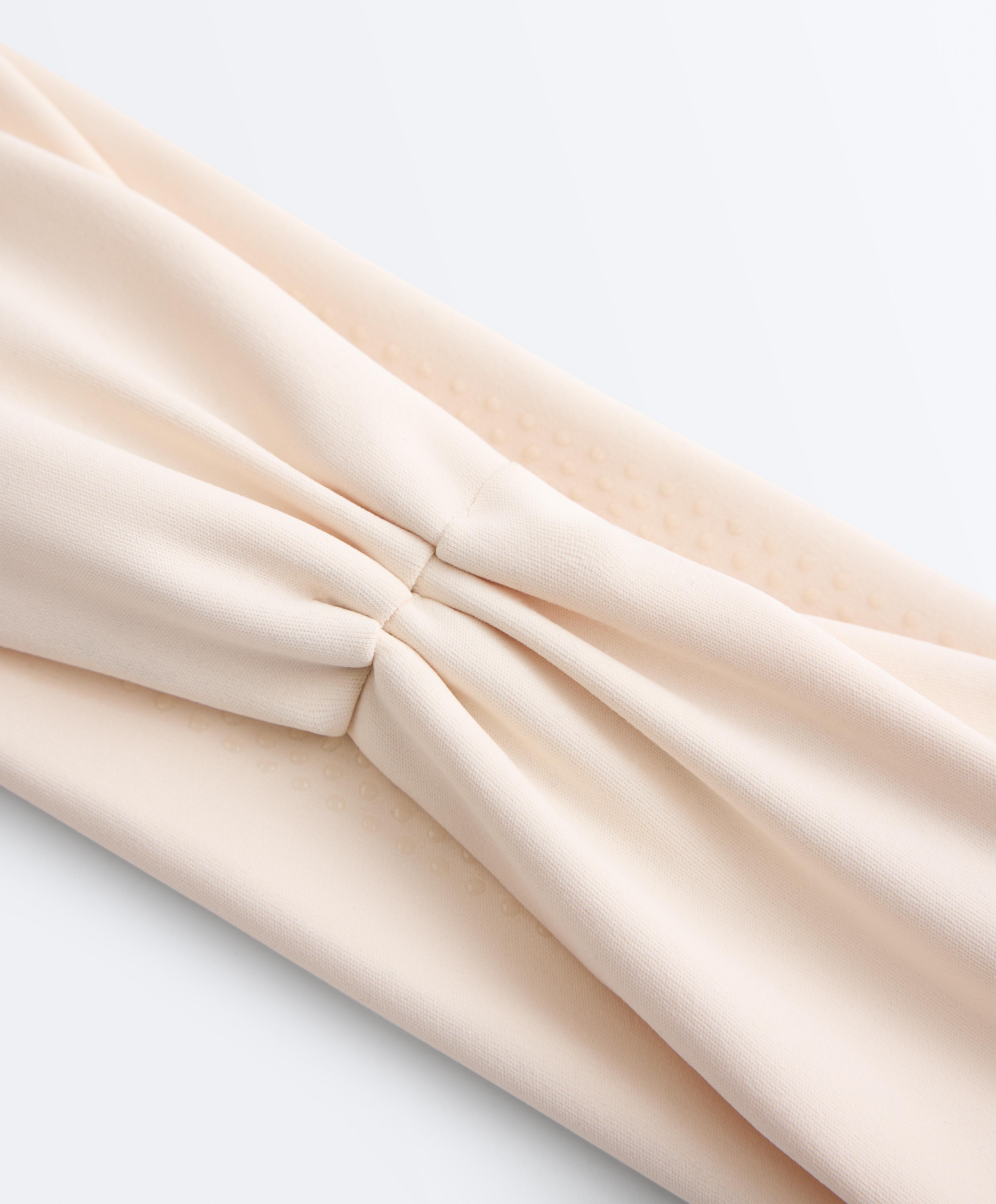 Ruched sports headband — CREAM