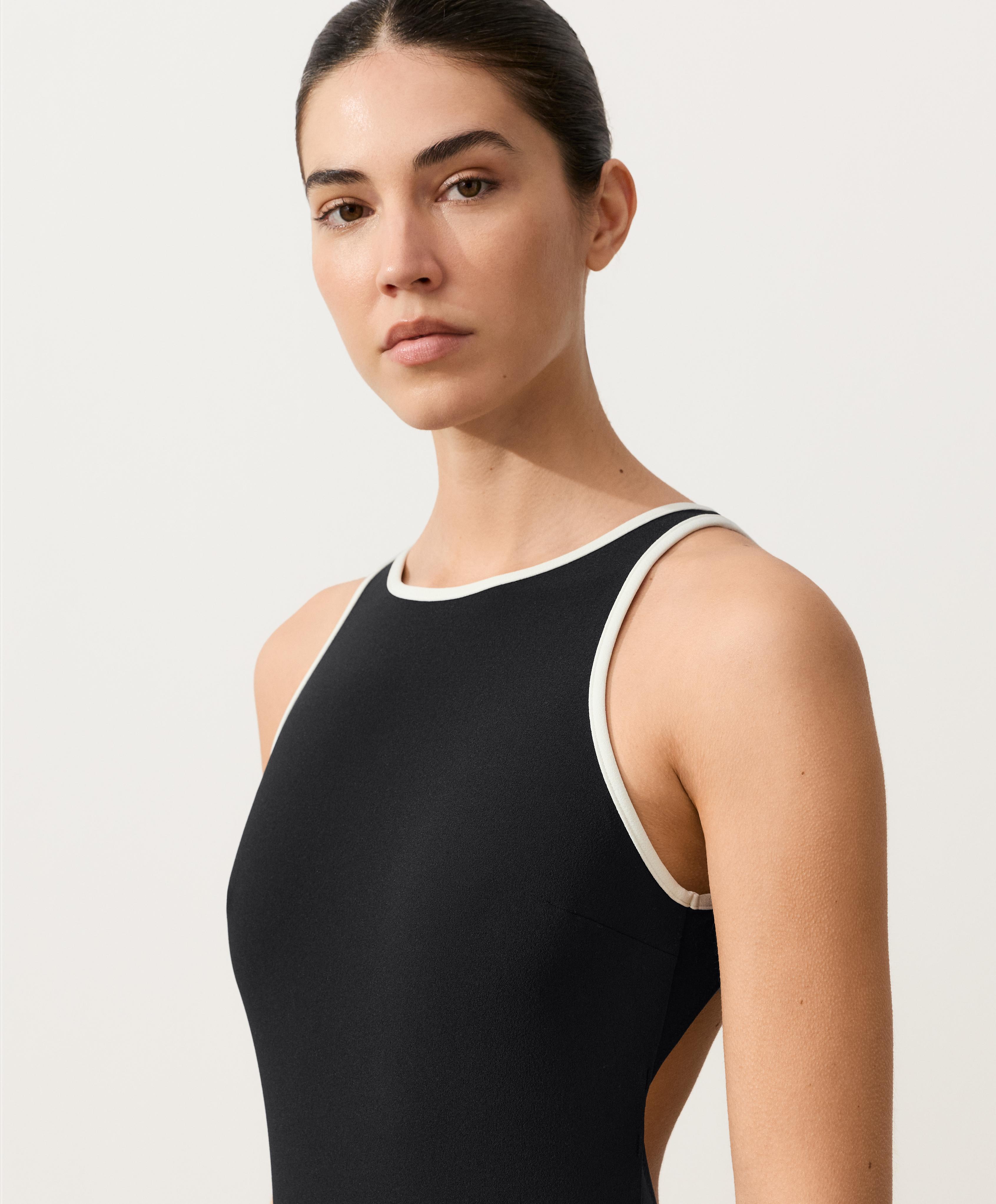 Maillot de bain halter avec passepoils en contraste