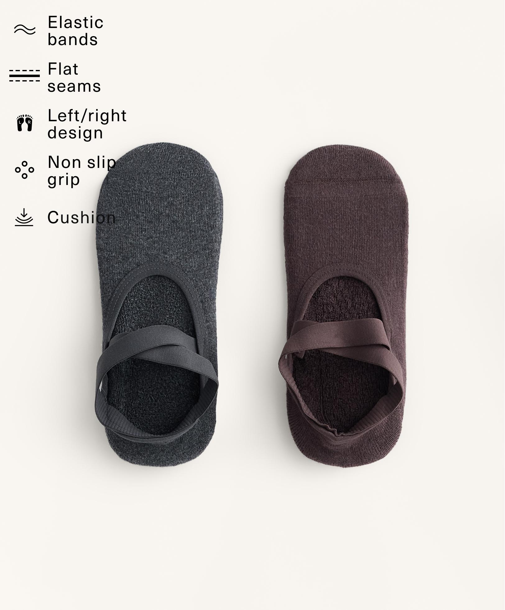 2 pairs of yoga and pilates cotton blend socks with crossed straps and cushioning 2 pairs of yoga and pilates cotton blend socks with crossed straps and cushioning