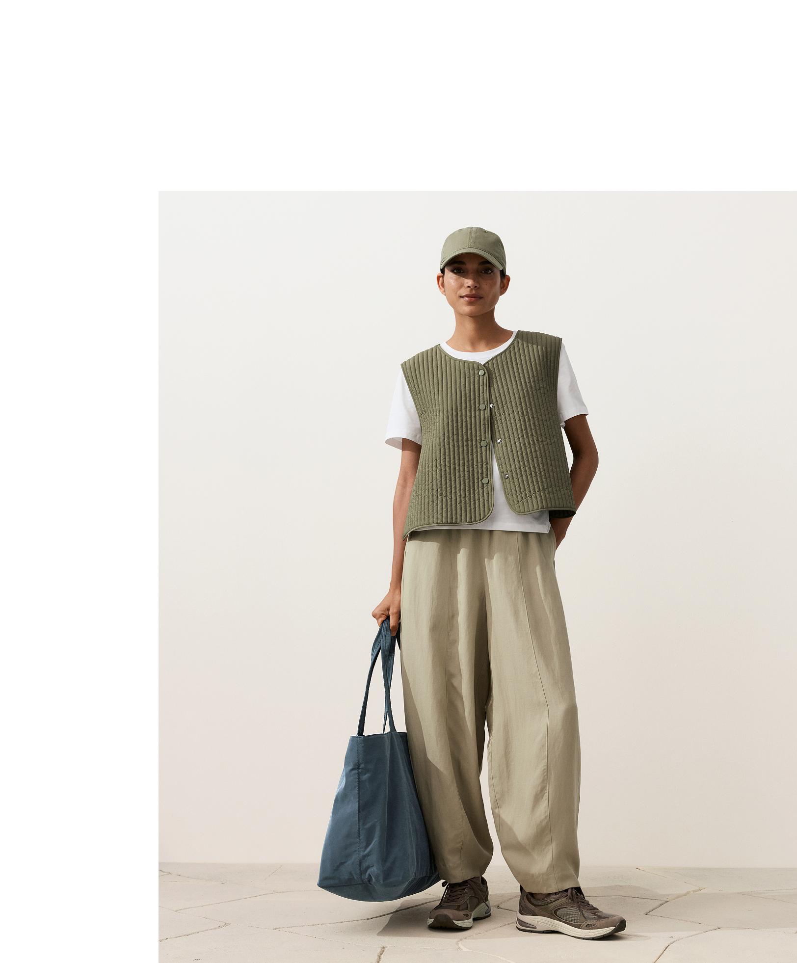 Balloon trousers lyocell blend and 24% linen with seams — GREEN BEIGE