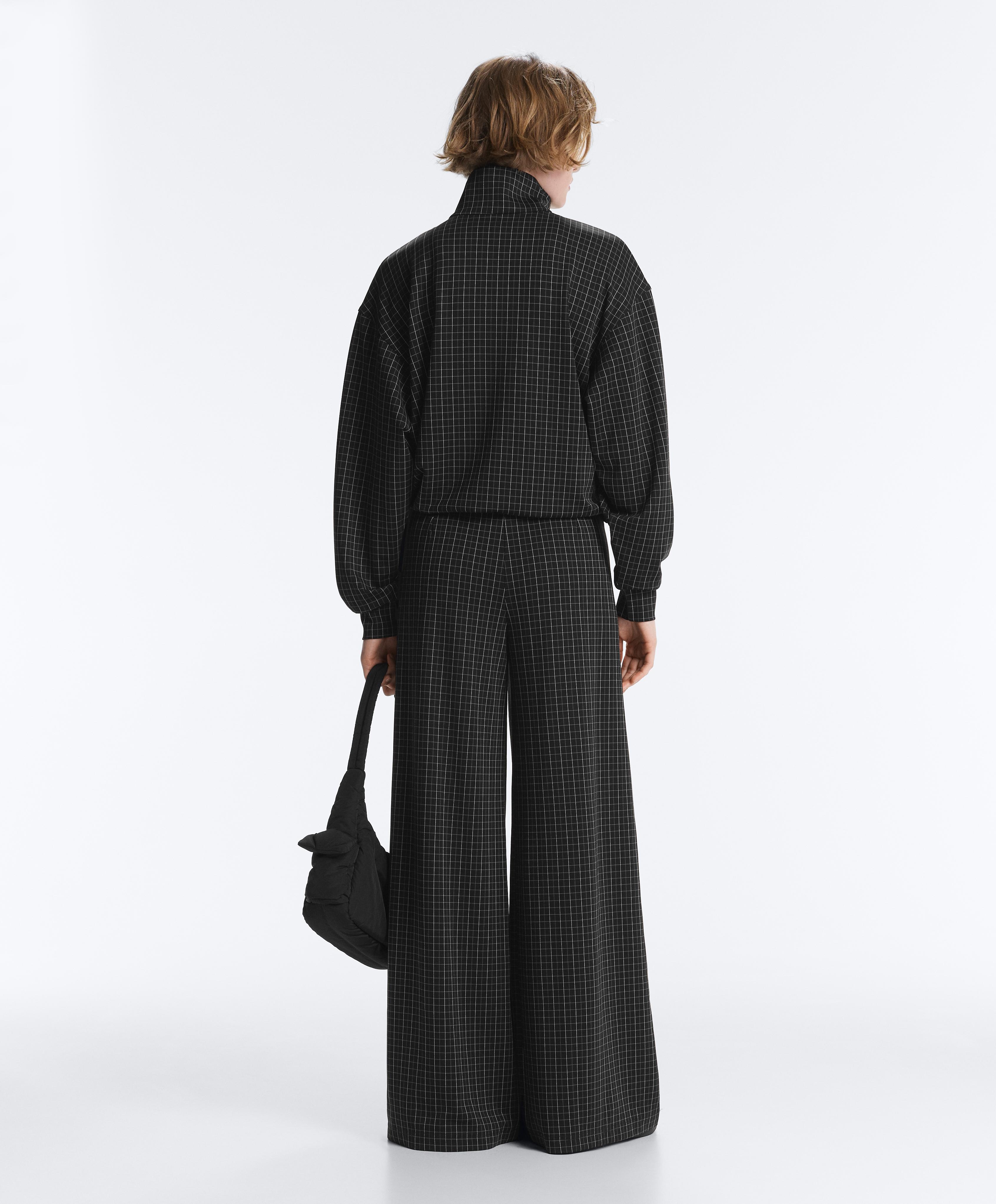 Check high neck jacket — BLACK