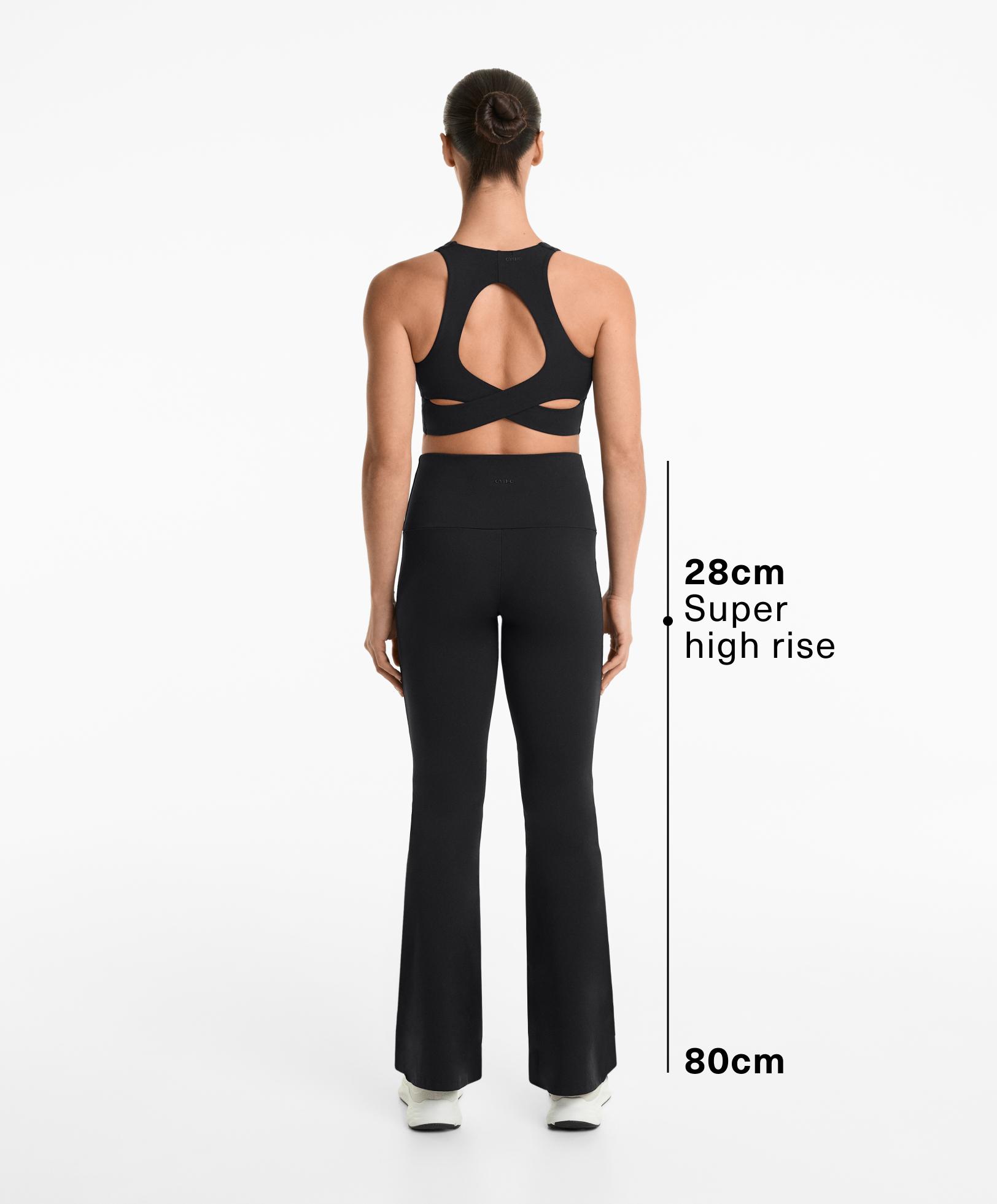 Total look comfortlux super high rise flare noir