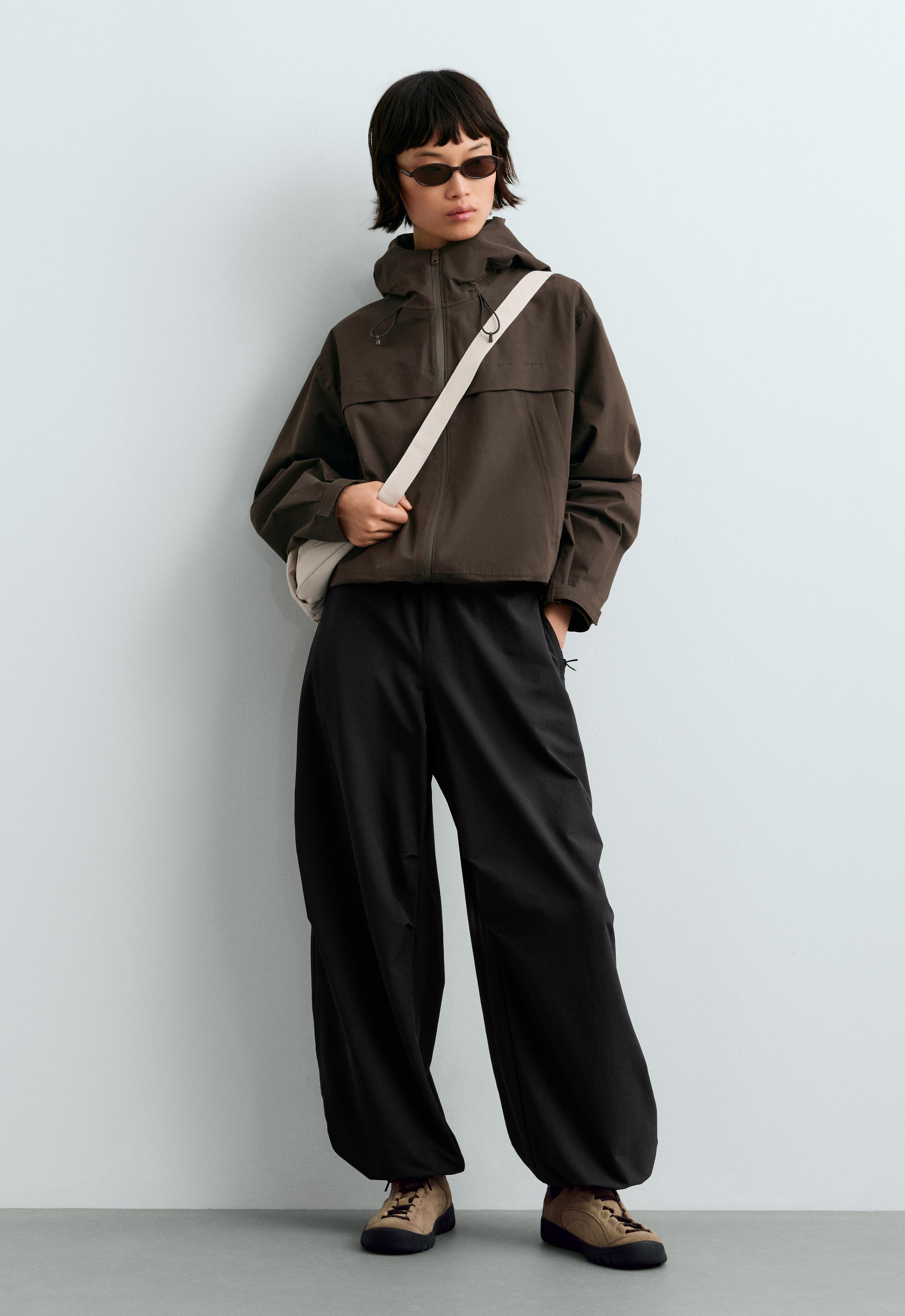 Adjustable technical wide-leg trousers