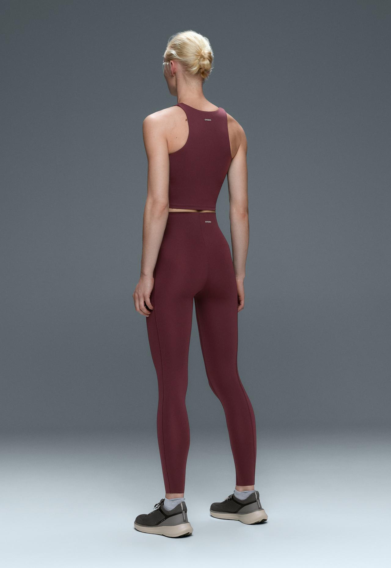 Compressive halter tank top — BURGUNDY