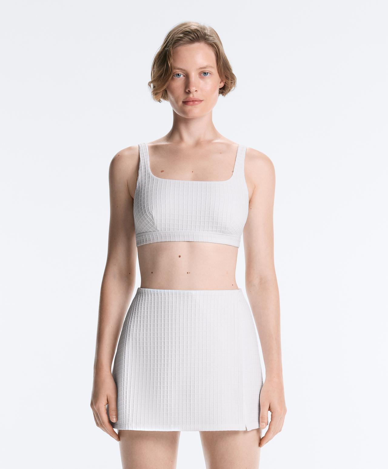 Medium-support check sports bra — WHITE 