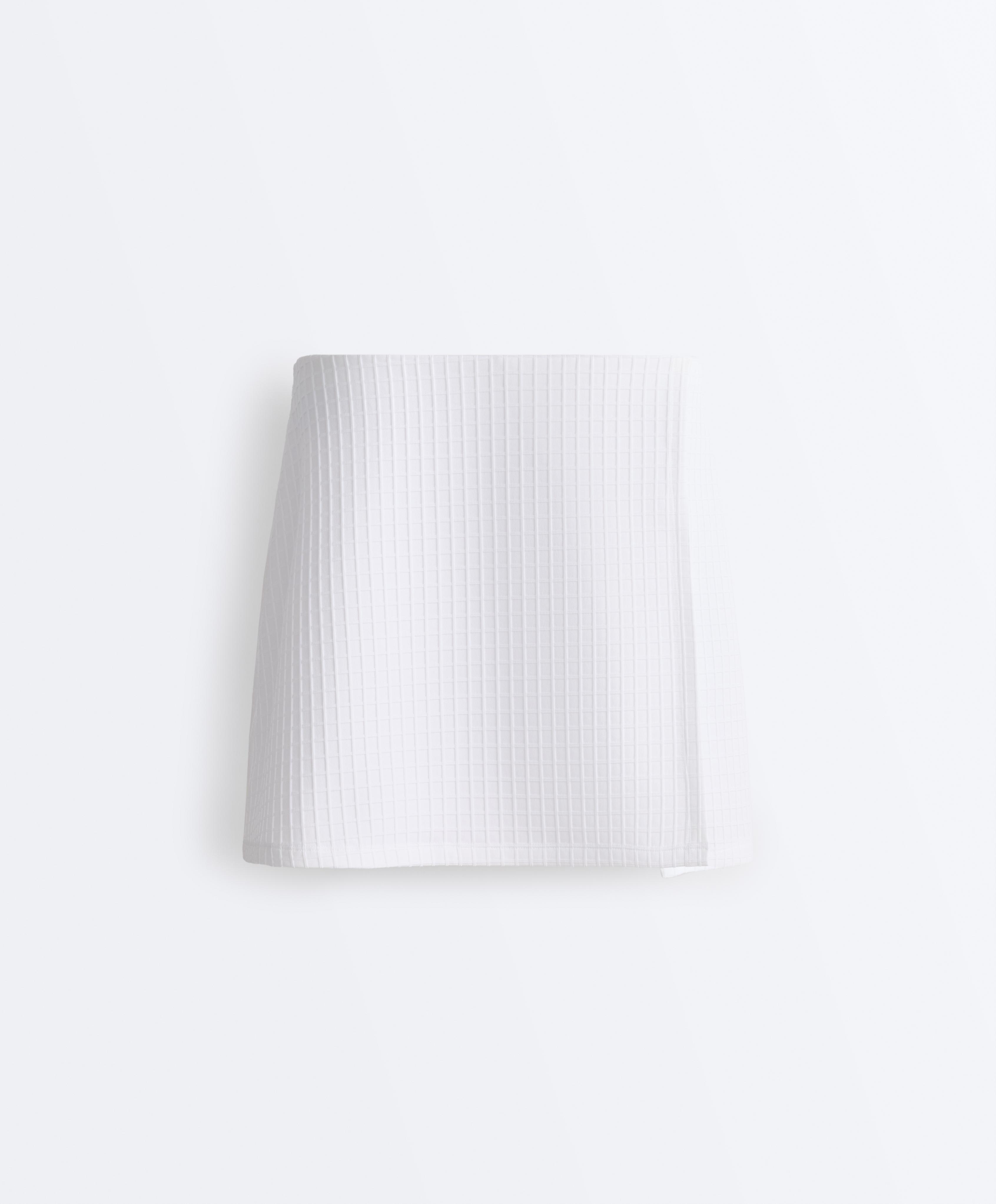 Check short skirt — WHITE