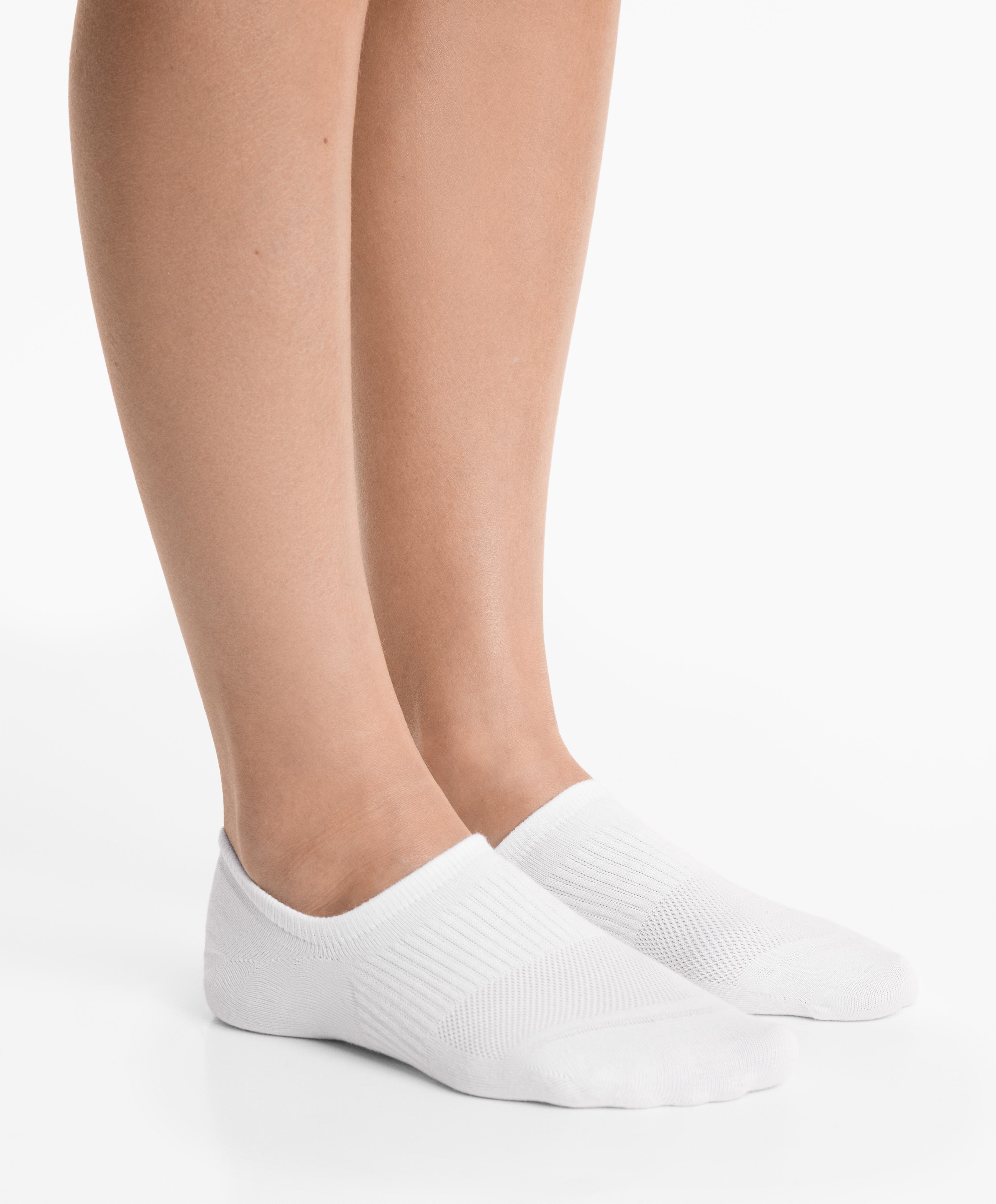 3 pairs of high-cut cotton blend invisible sports socks — WHITE