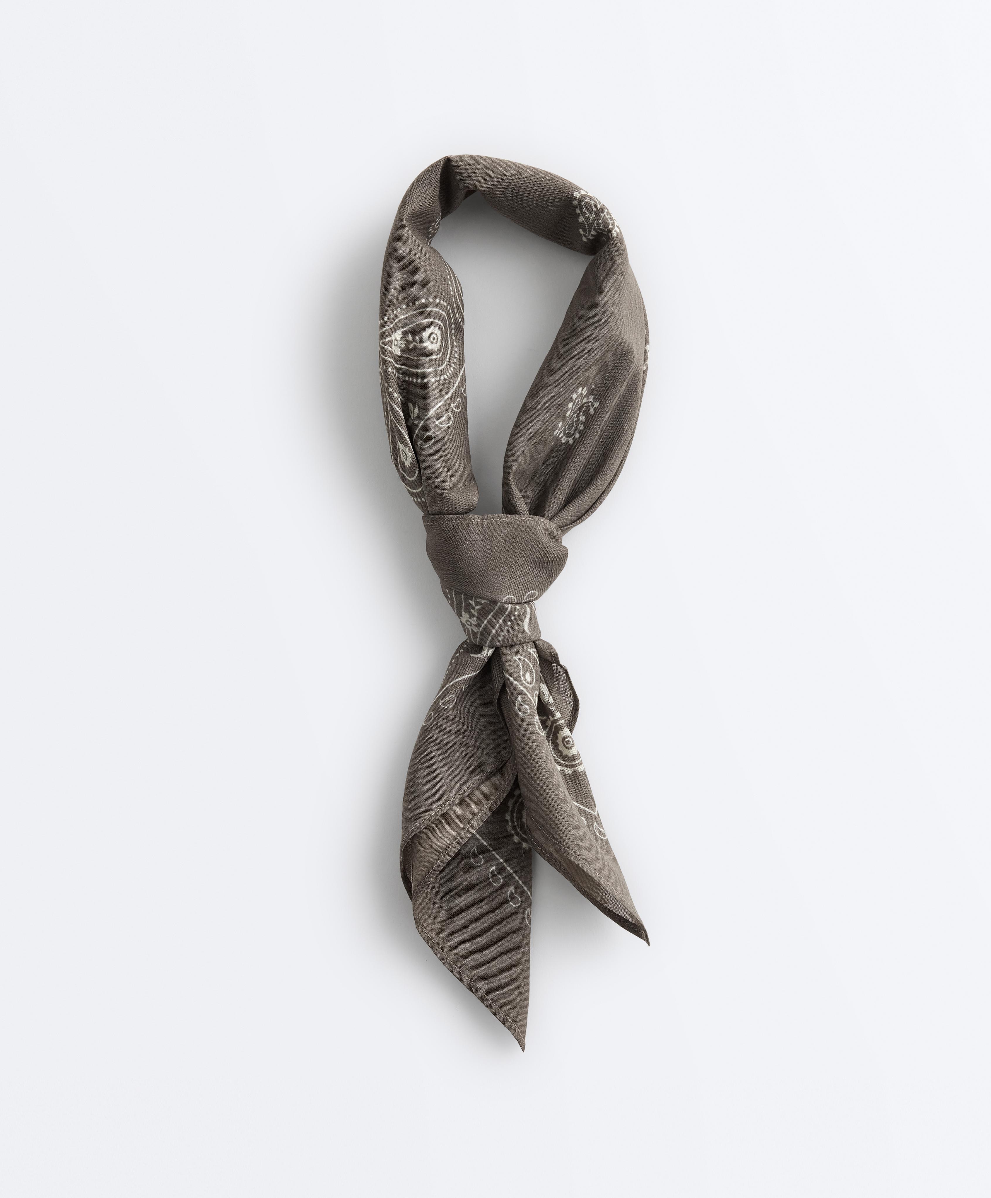 100% cotton print bandana