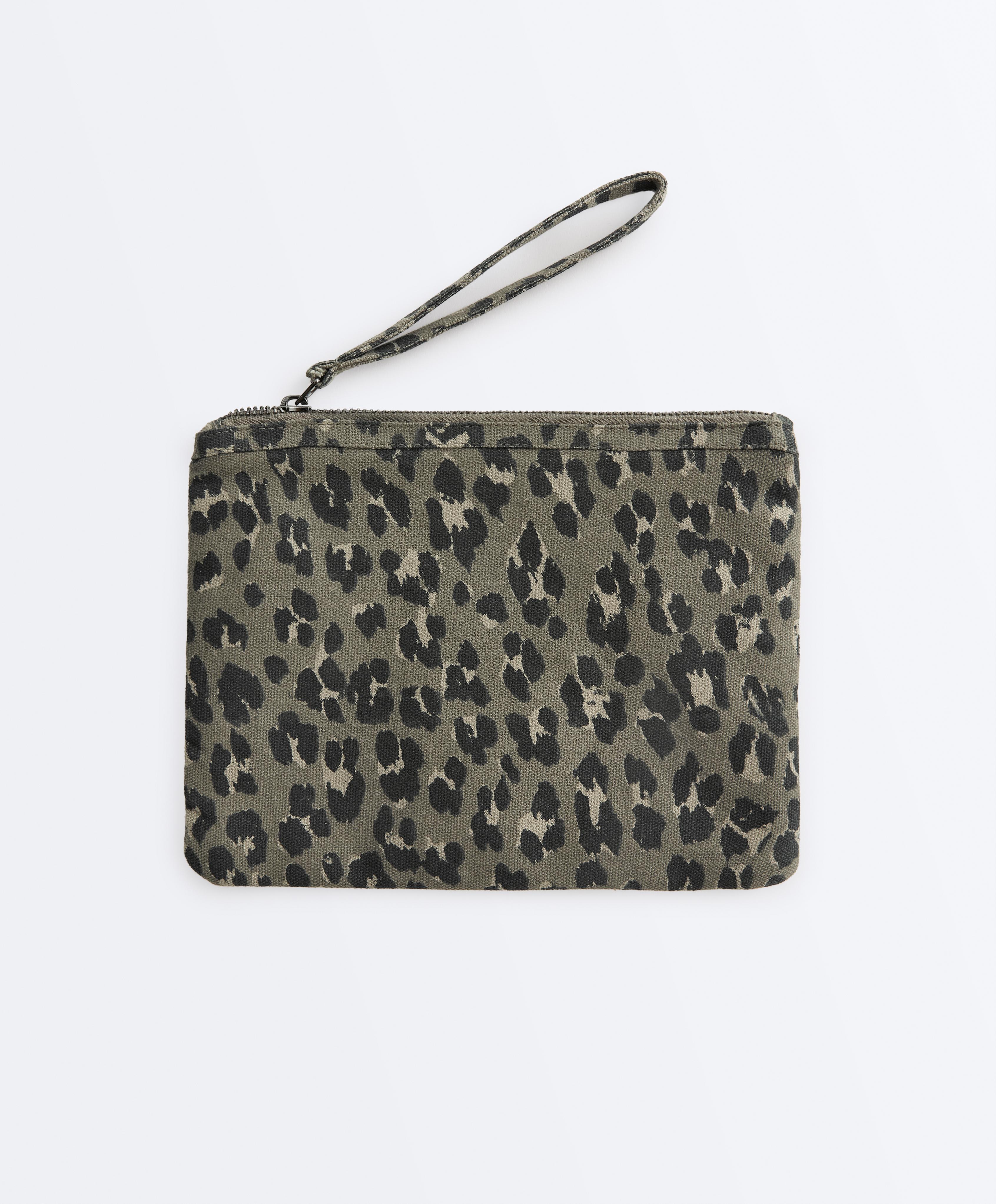 Leopard print wash bag