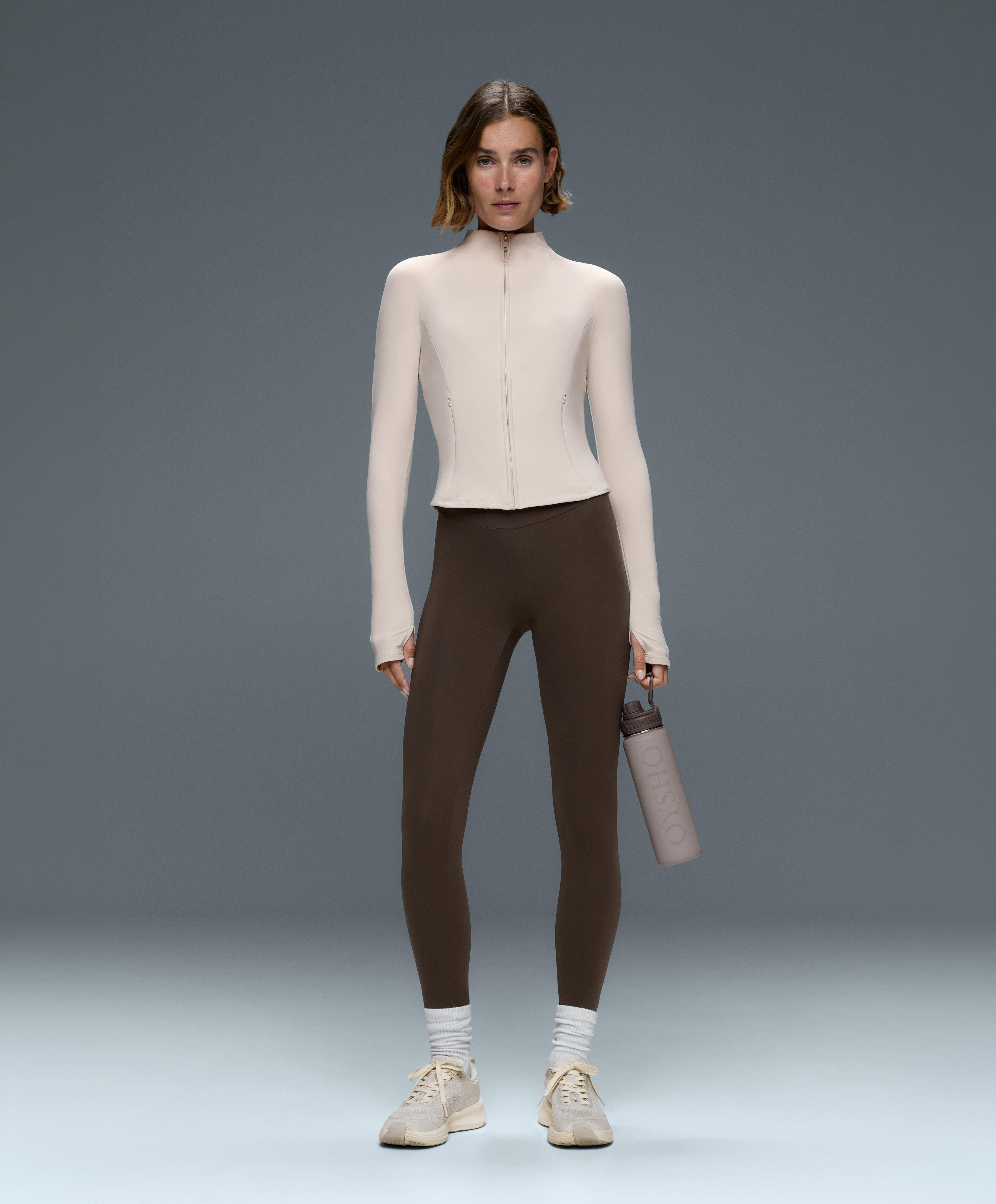 Short light warm technical jacket — PALE MINK