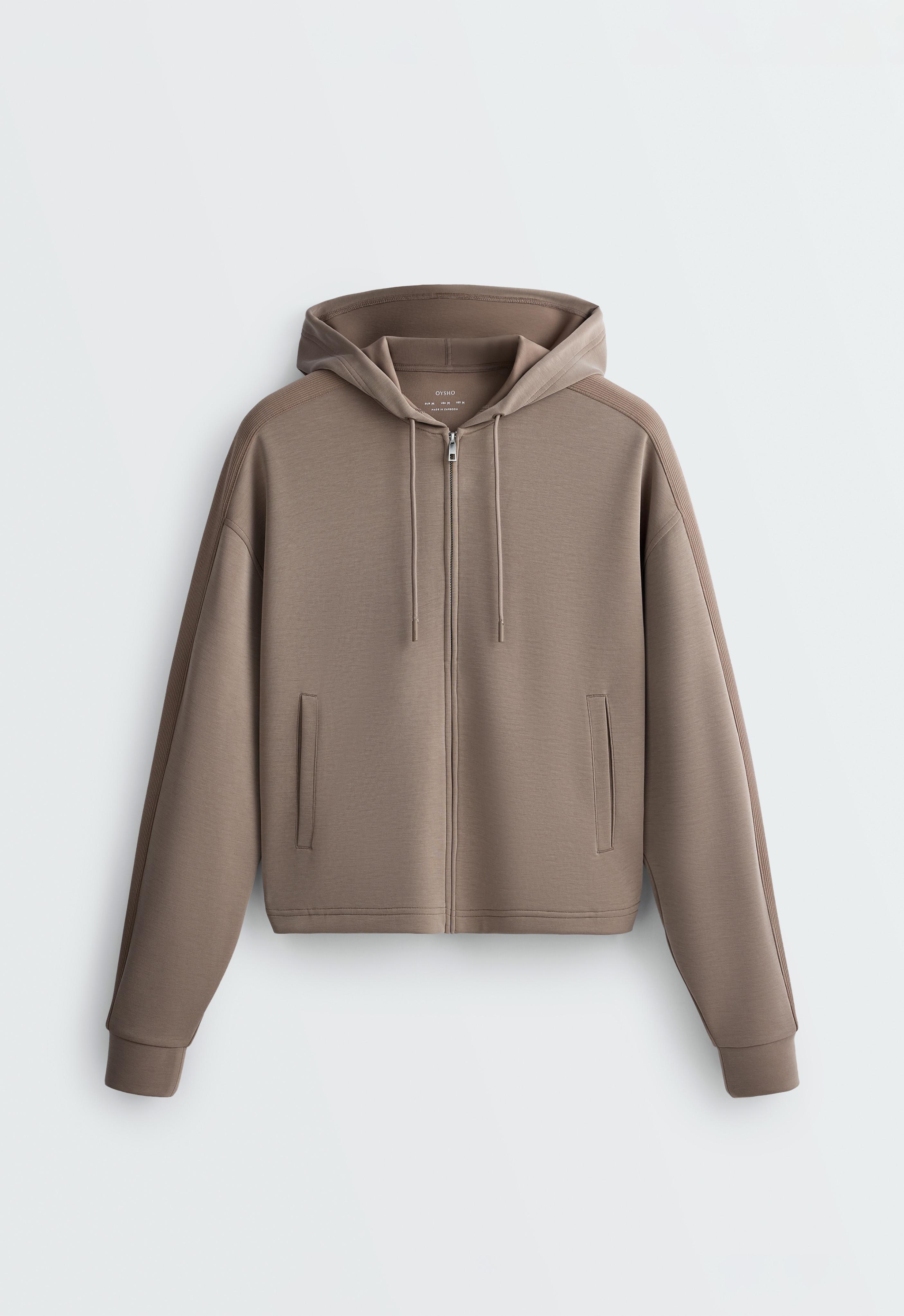 Short hooded jacket with modal