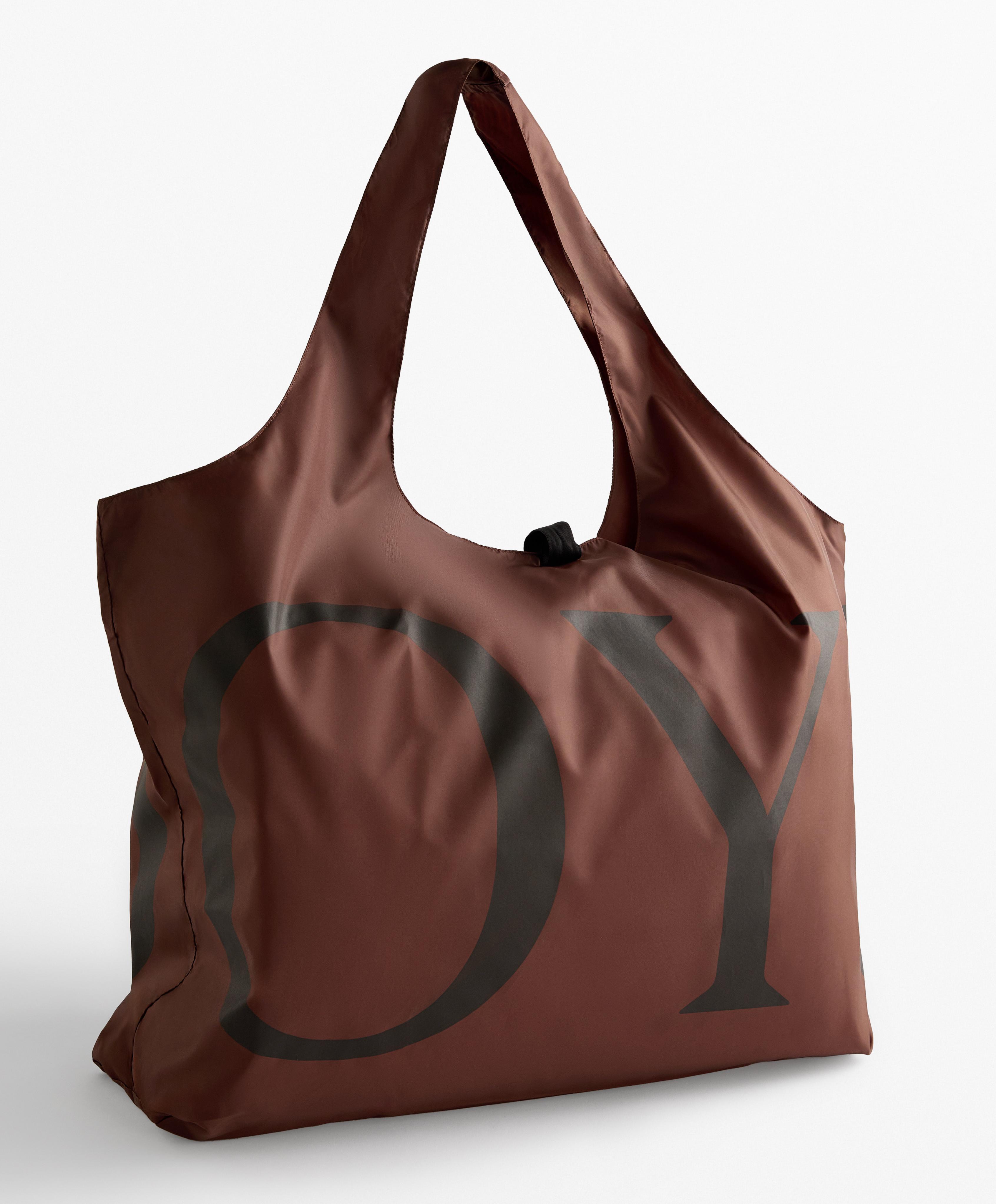 Bolsa empacable OYSHO Bolsa empacable OYSHO