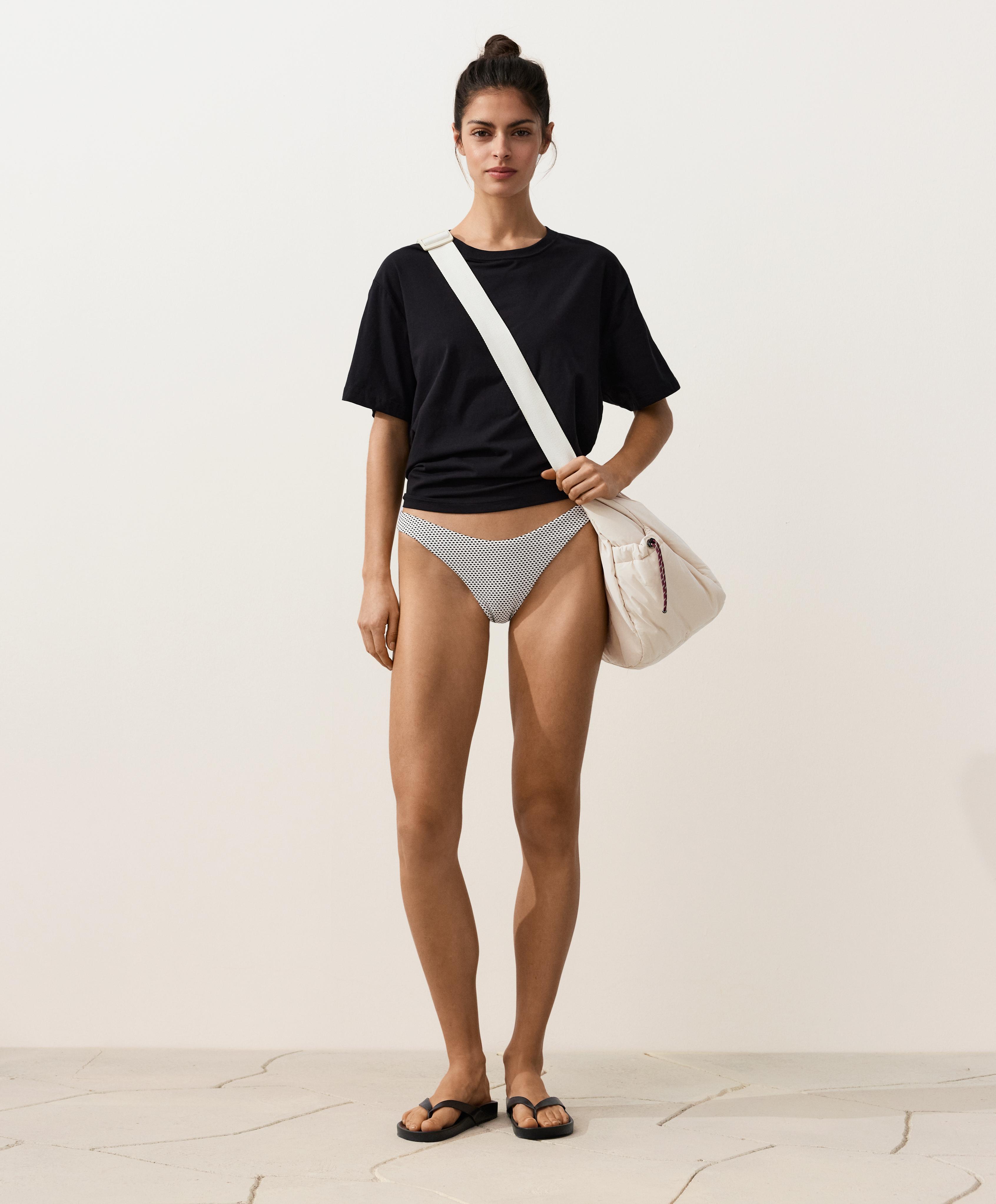 Bikini braga media corte U jacquard topos