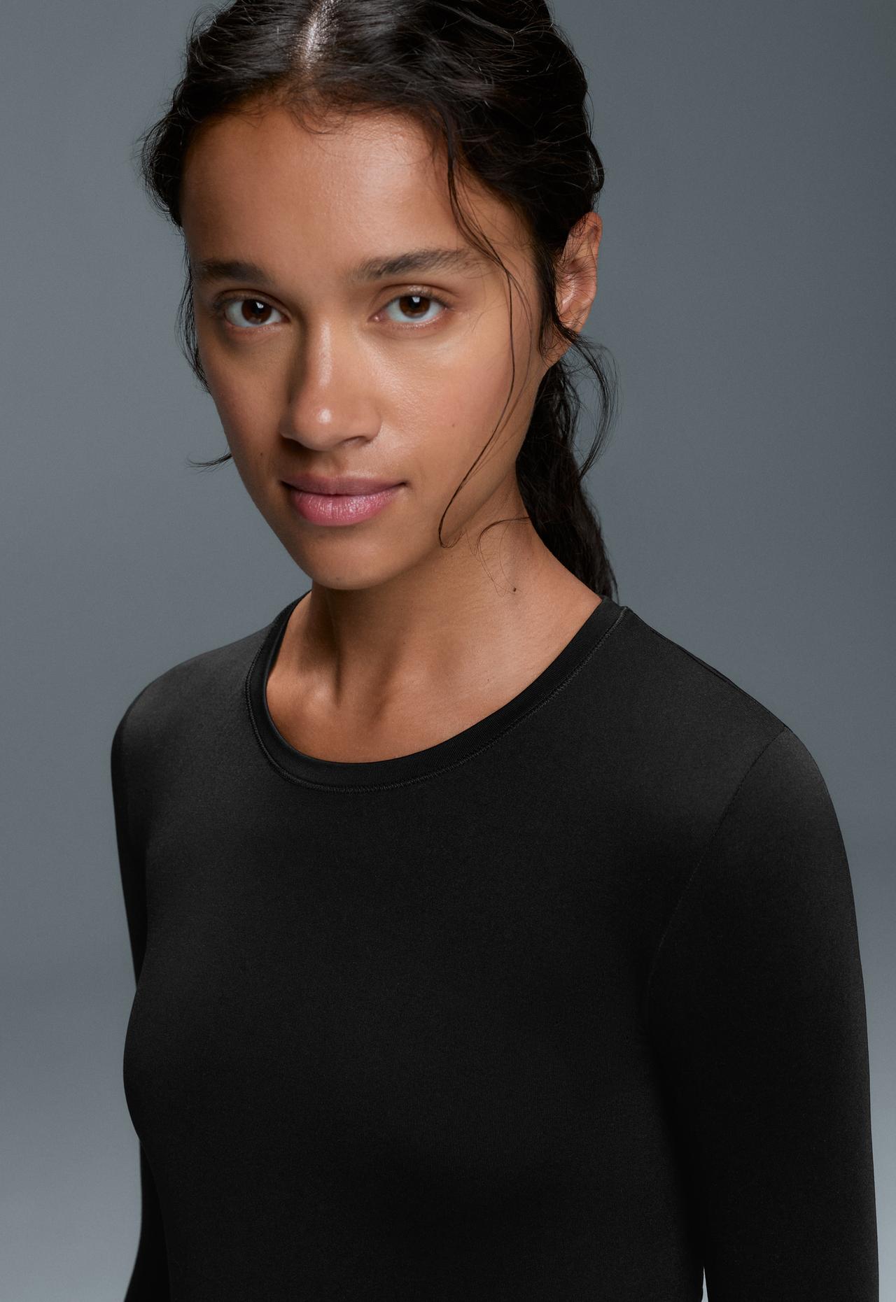 Seamless base layers T-shirt — BLACK