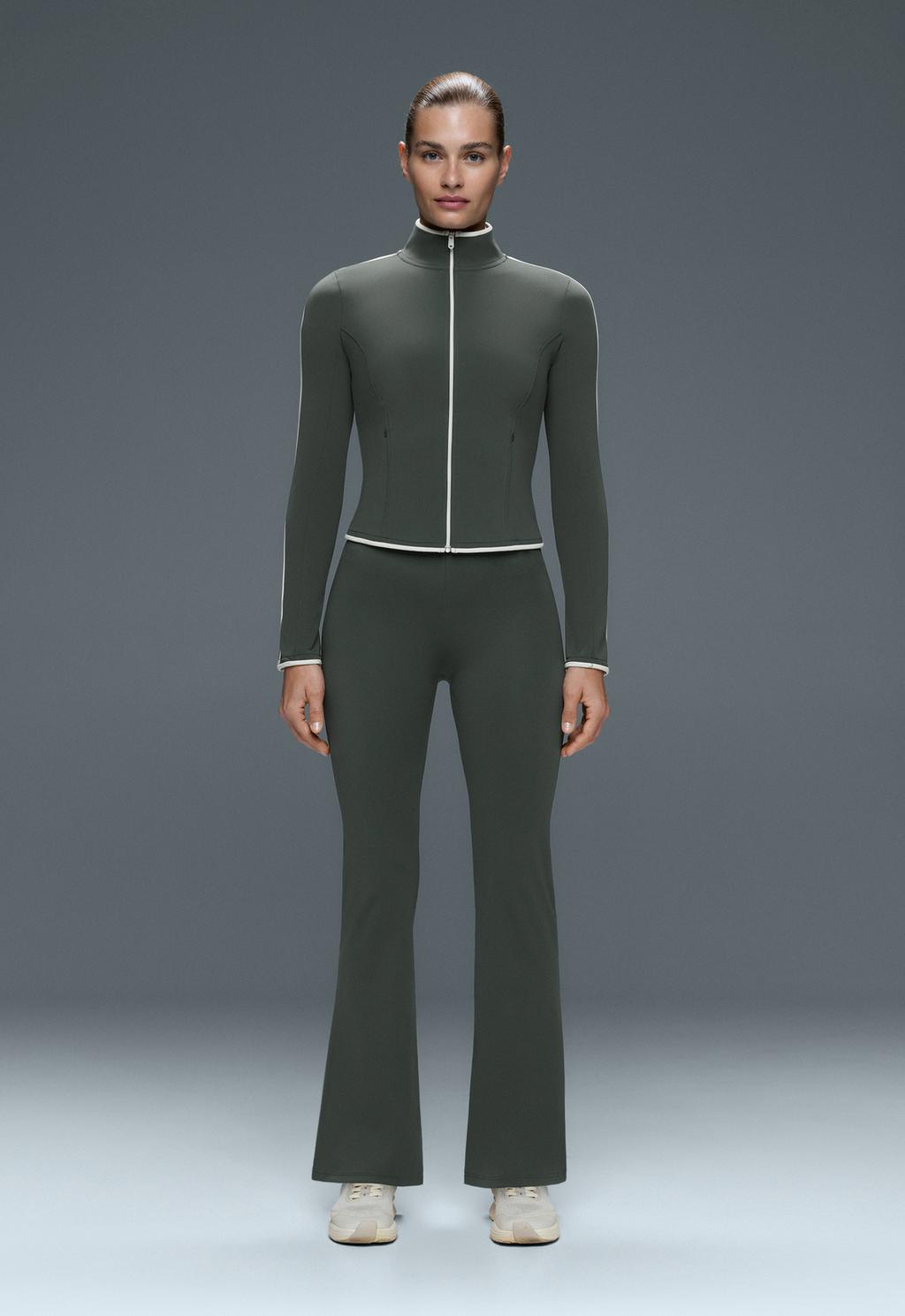 Light warm technical jacket – Warm