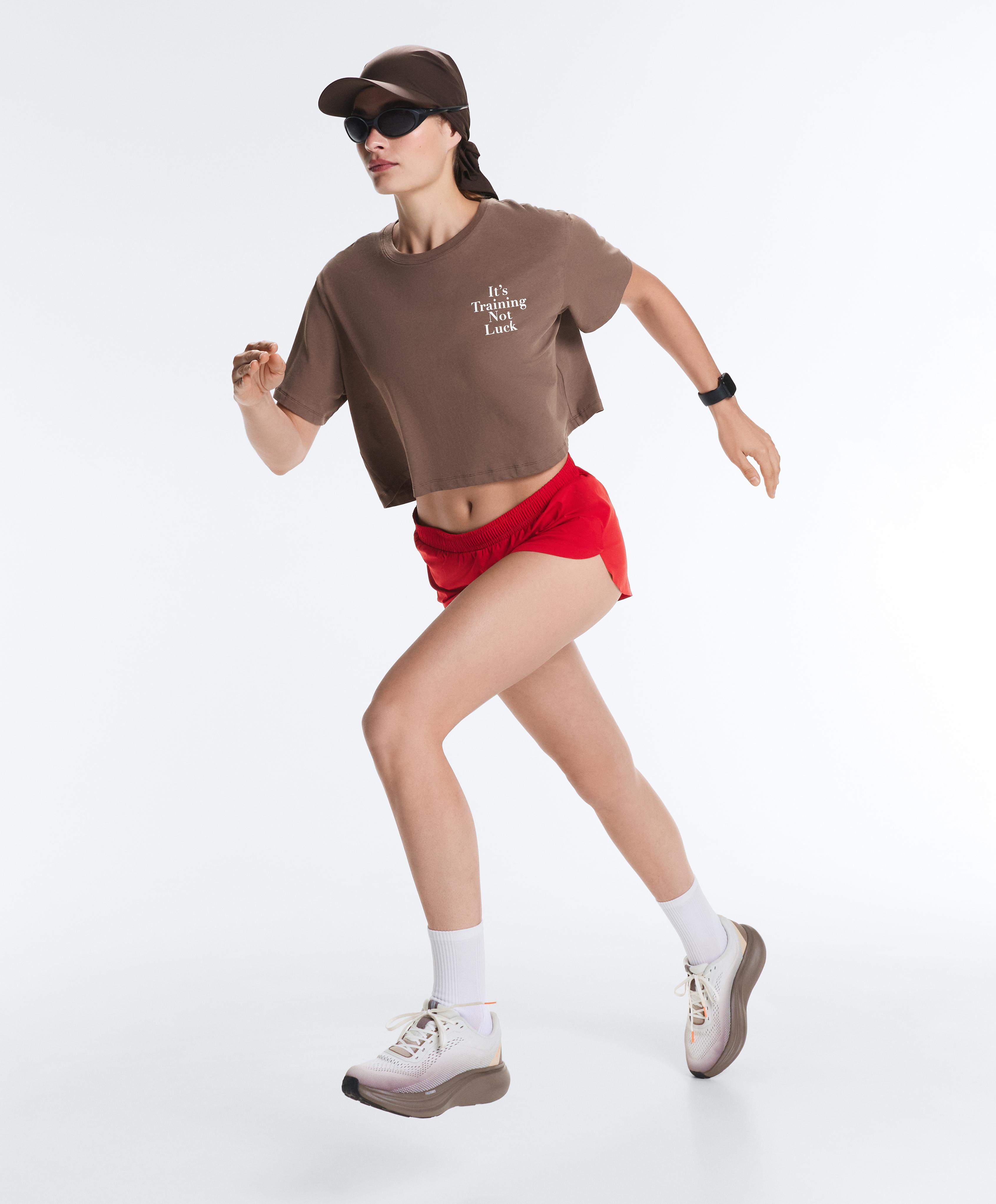 6cm low-rise technical shorts — STRONG RED