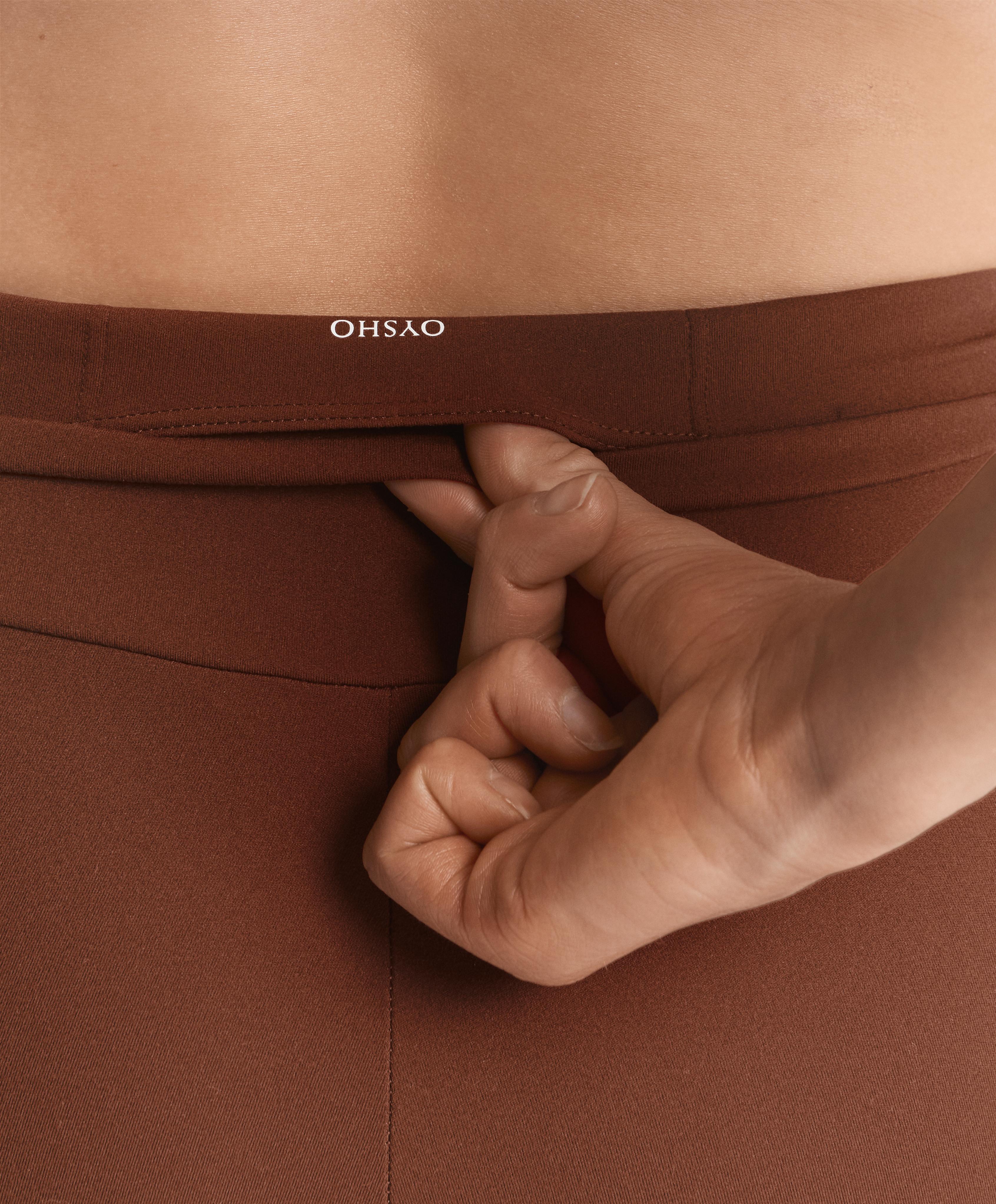 Comfortlux high-waisted 10cm hot pants — COFFEE