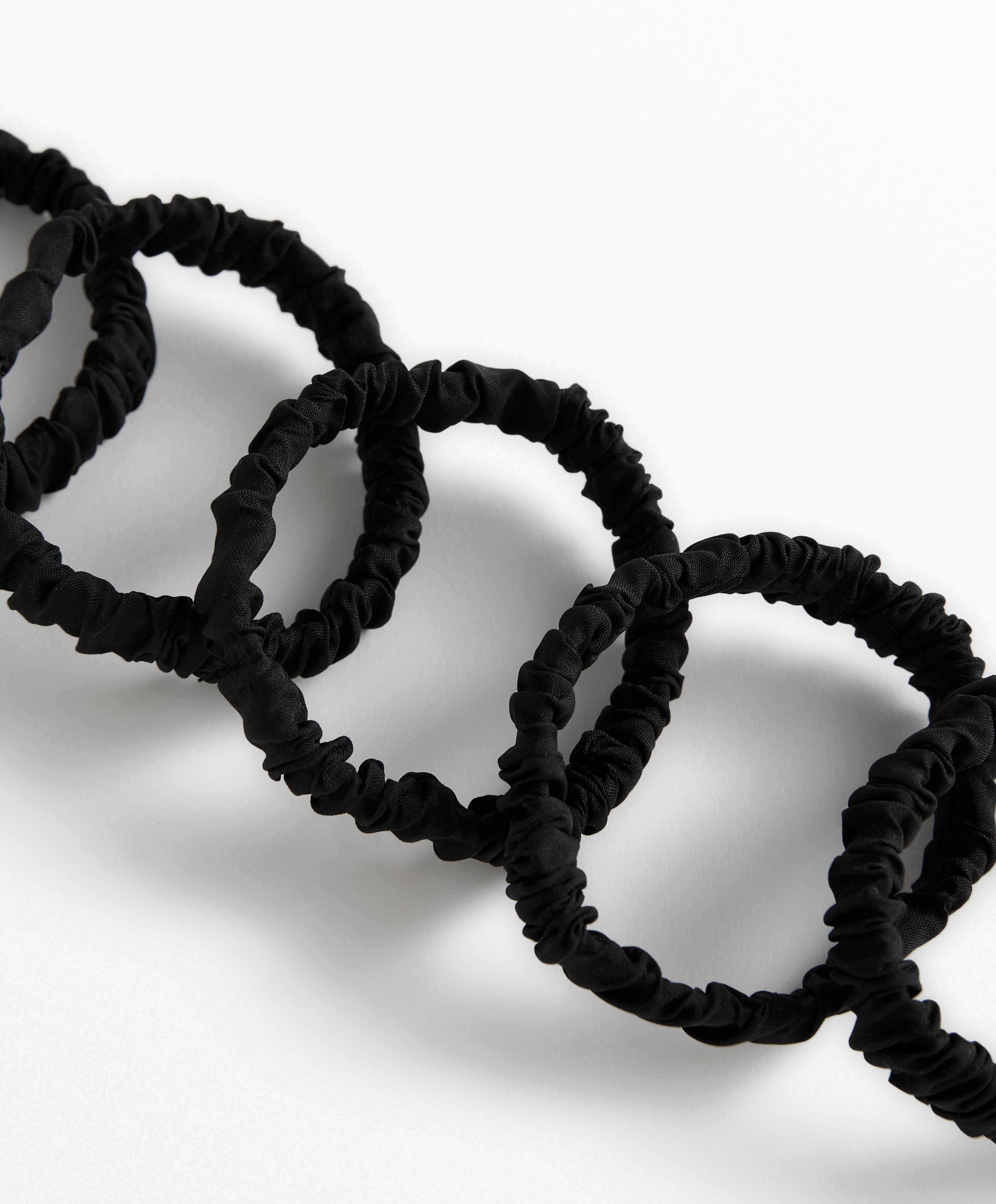 5 hair ties