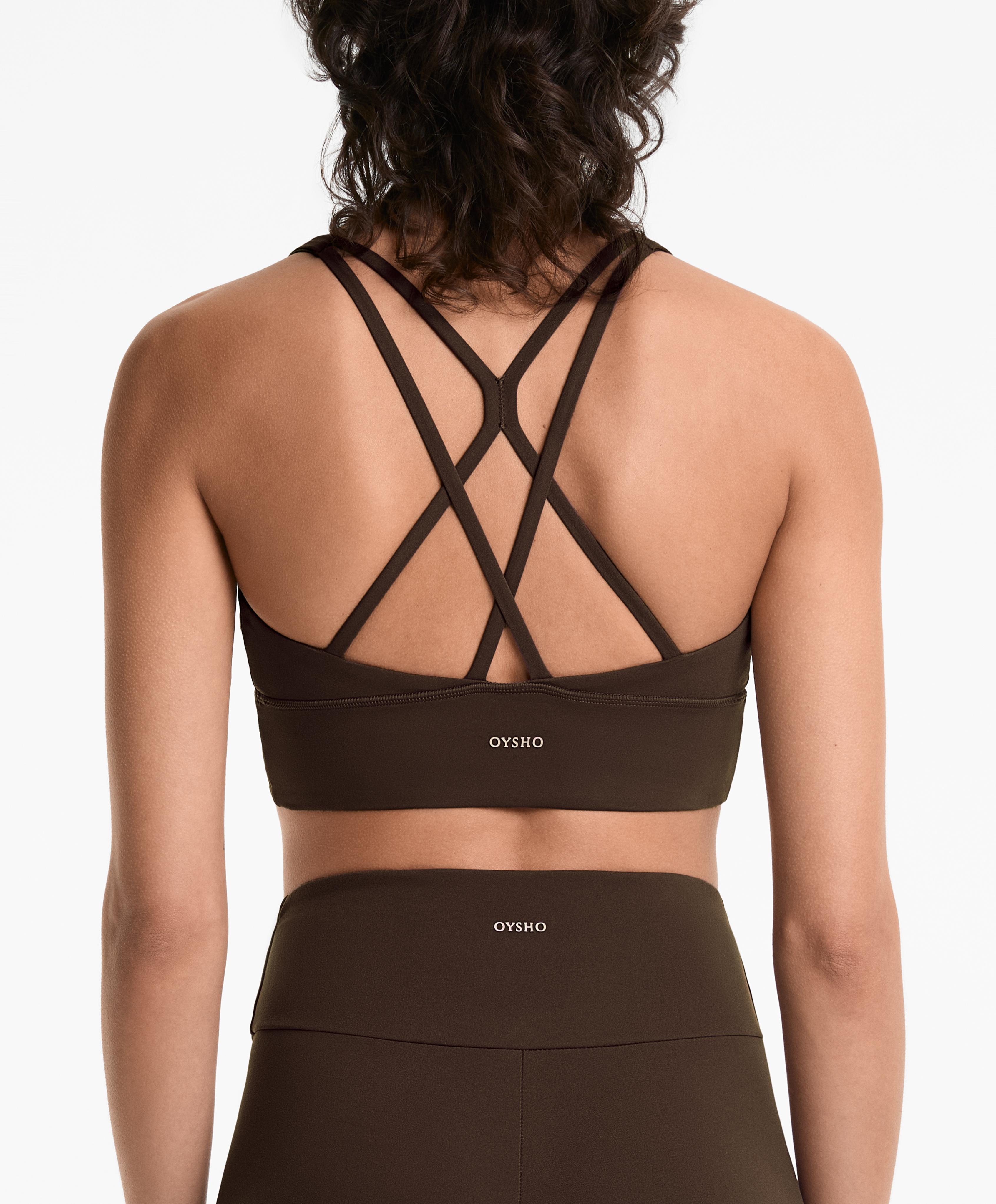 Medium-support comfortlux sports bra with cups