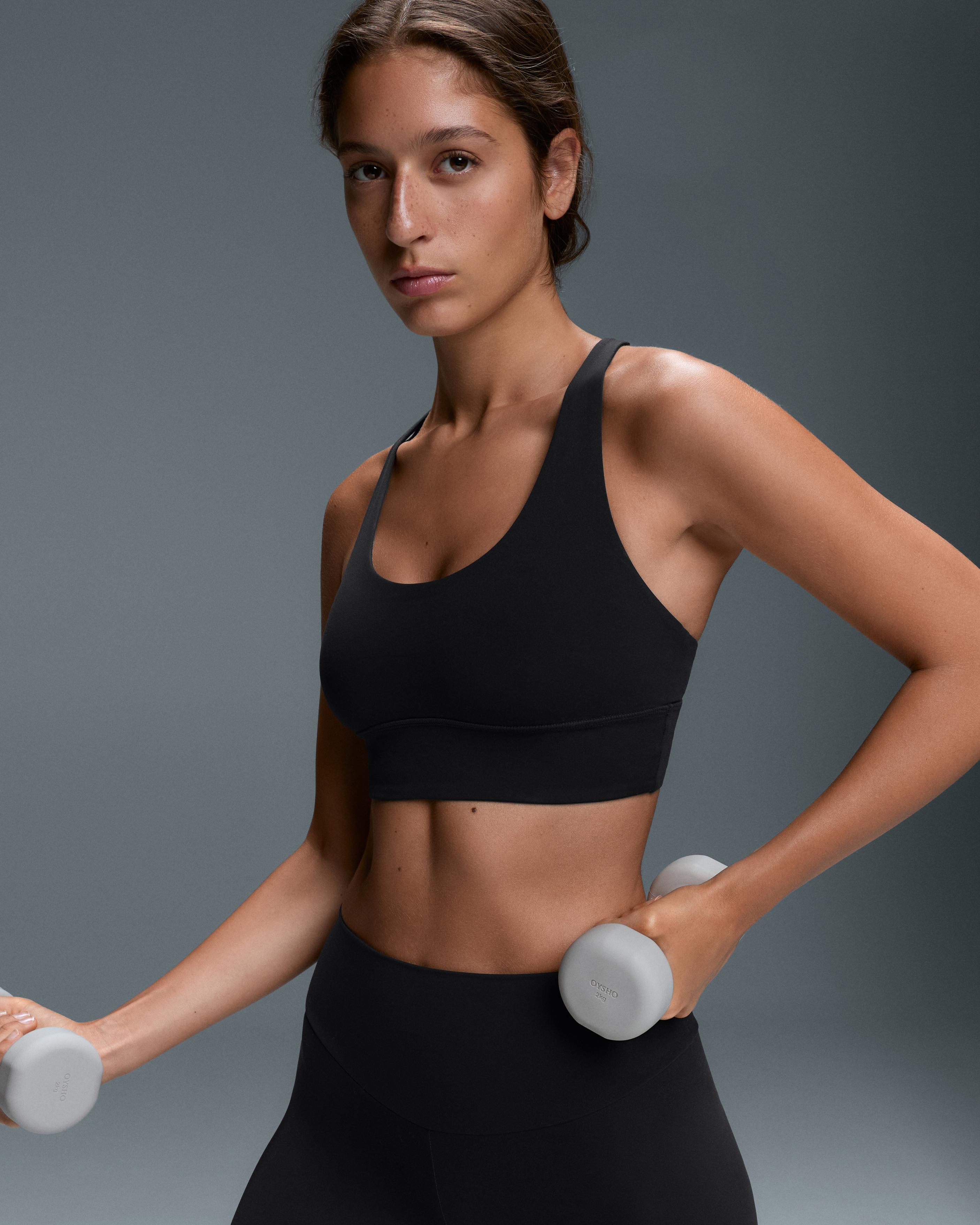 Medium-support Comfortlux sports bra with cups — BLACK