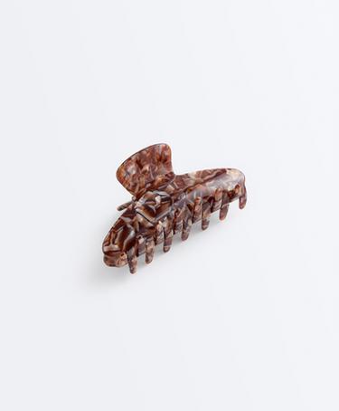Large tortoiseshell hair clip — FIG 3