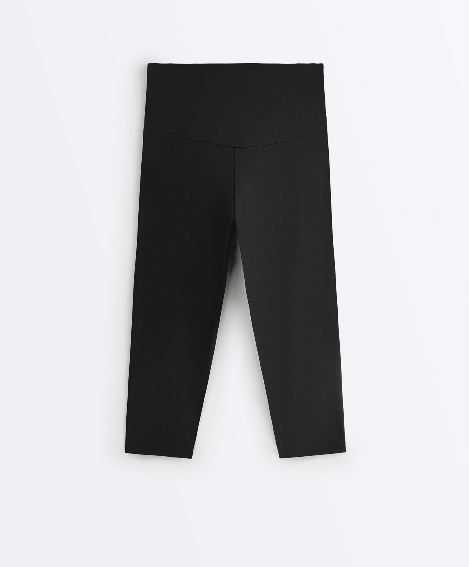 Comfortlux super-high-rise 50cm capri leggings — BLACK